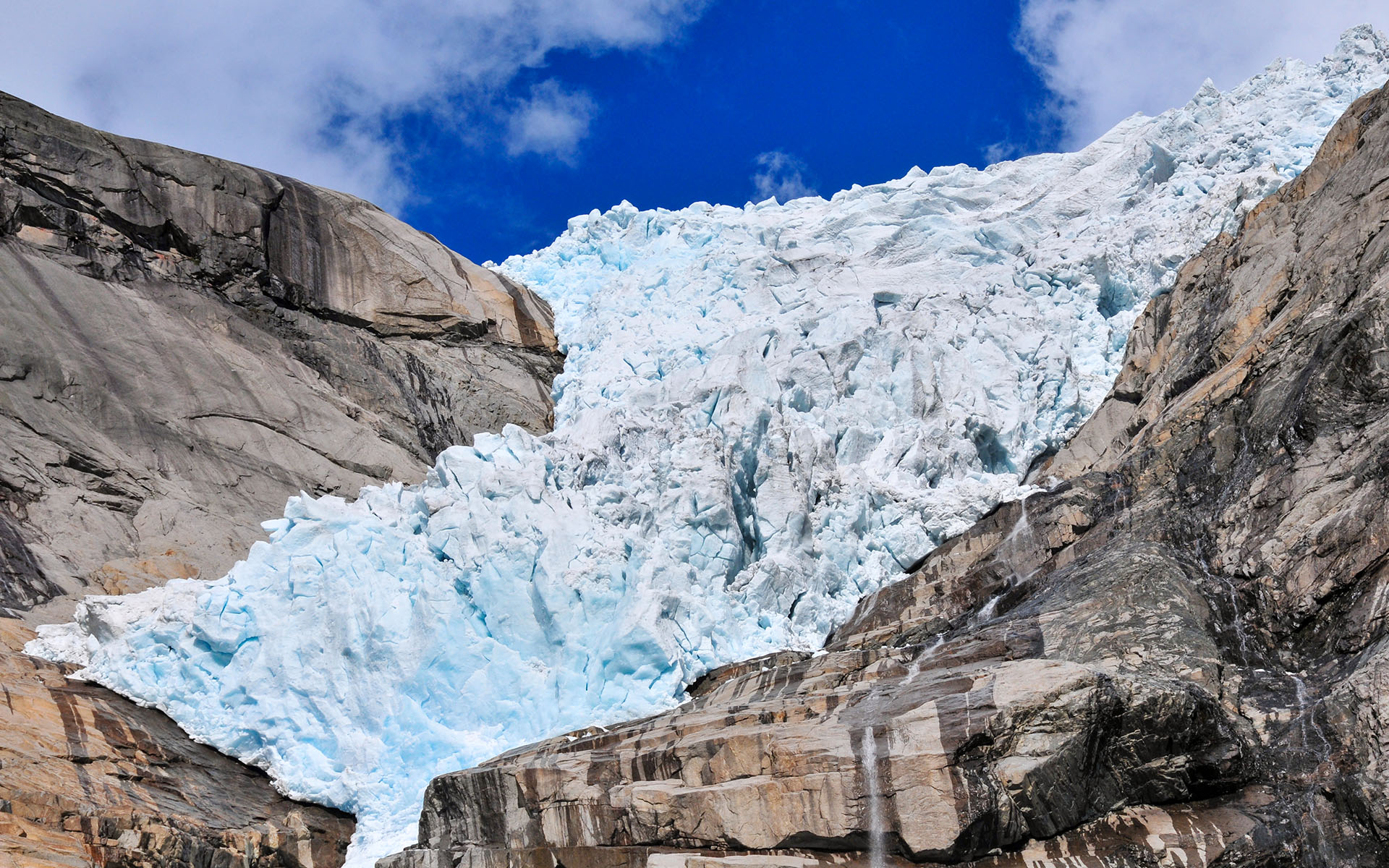 2012.05_Briksdalsbreen_Vestland_Norway_09