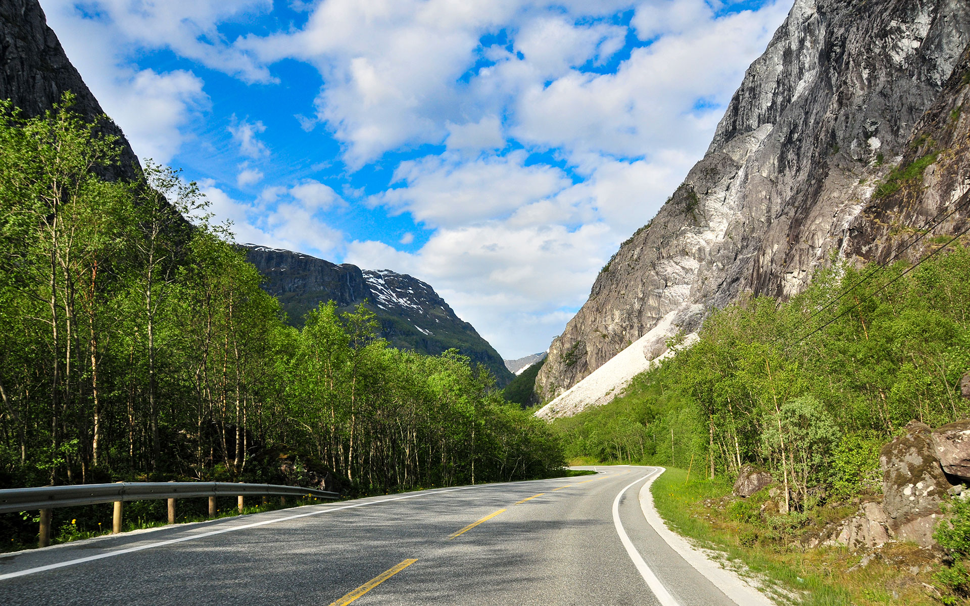 2012.05_E16_Vestland_Norway_05