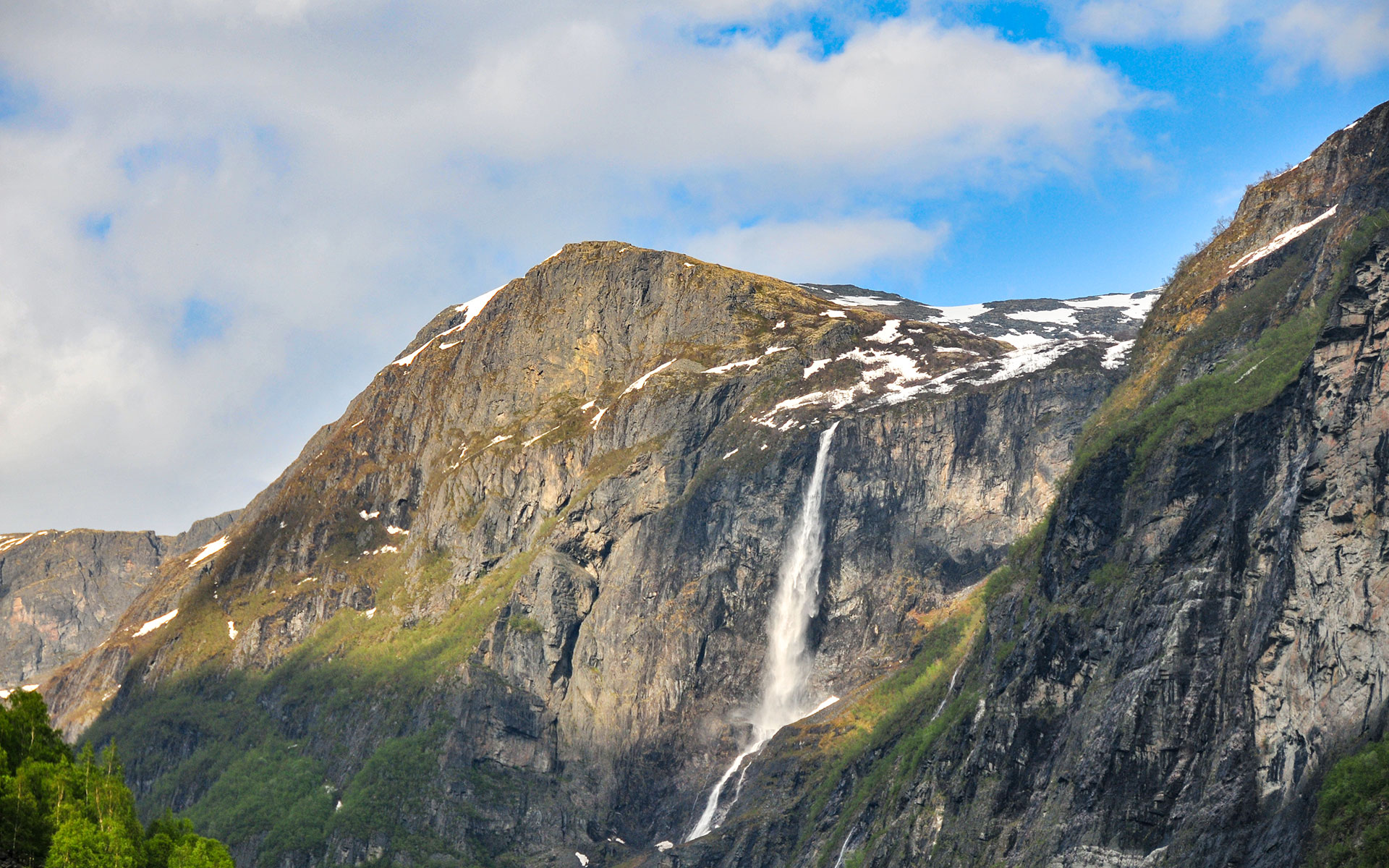 2012.05_E16_Vestland_Norway_09