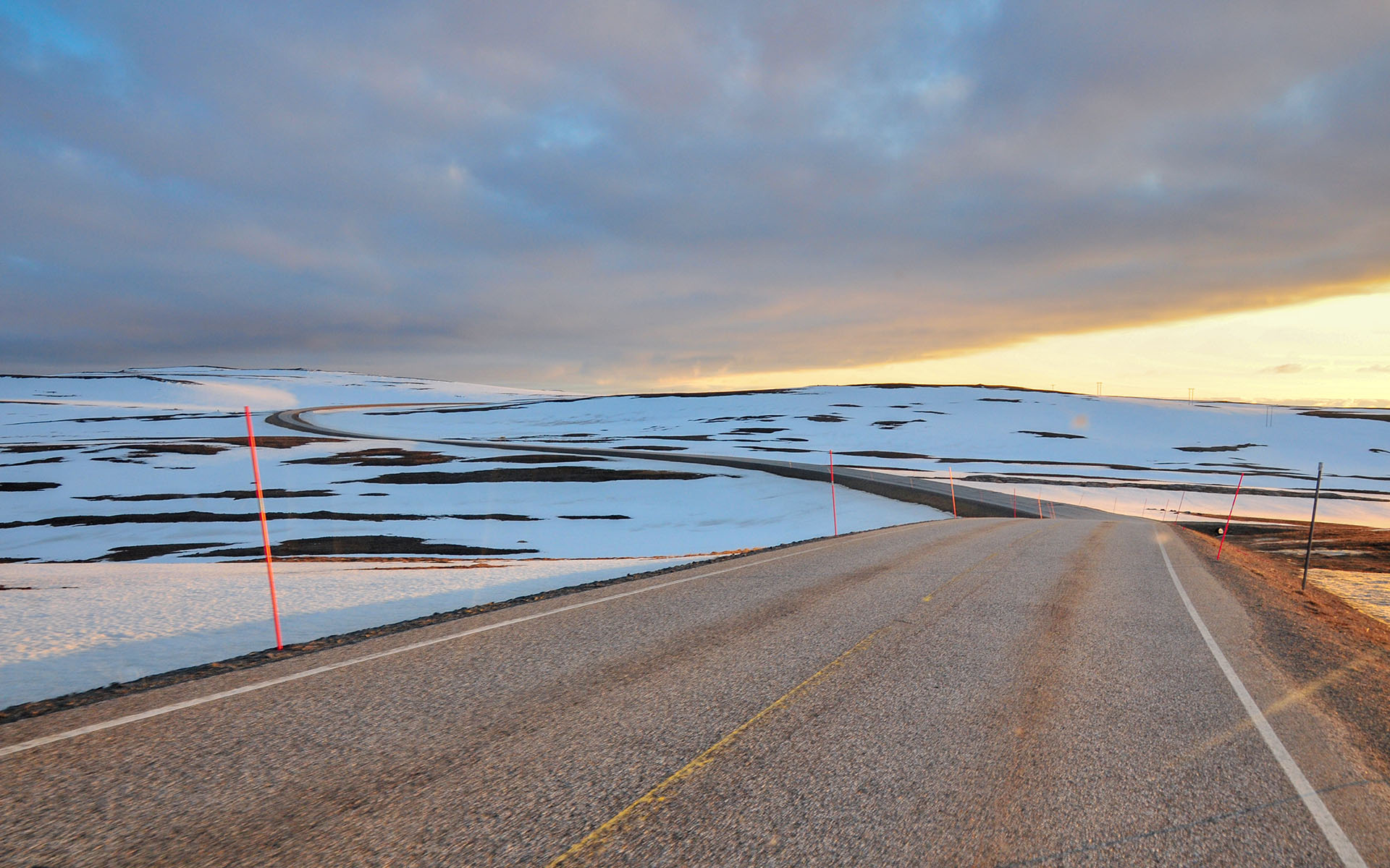 2012.05_Fv156_Finnmark_Norway_02