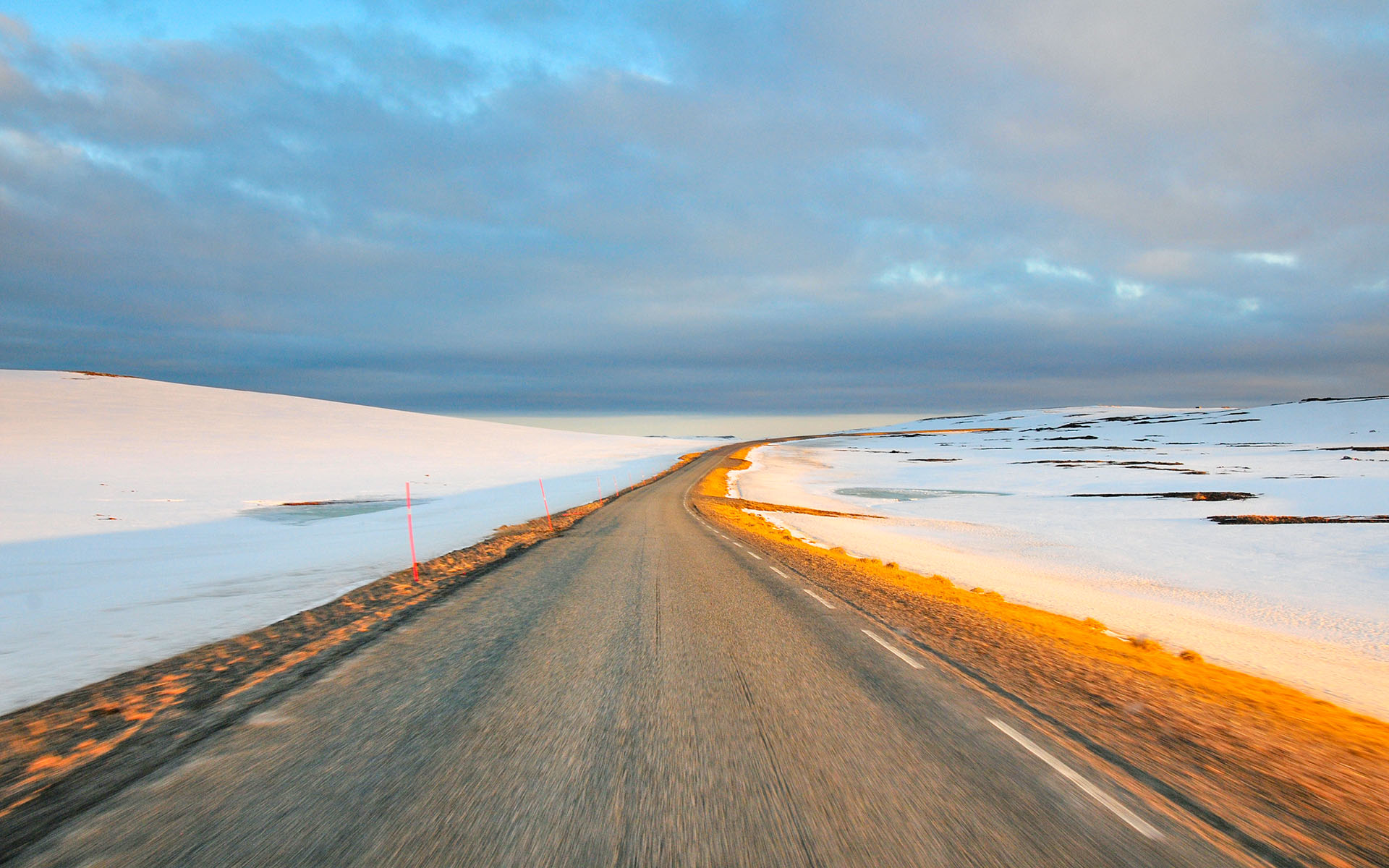 2012.05_Fv156_Finnmark_Norway_03