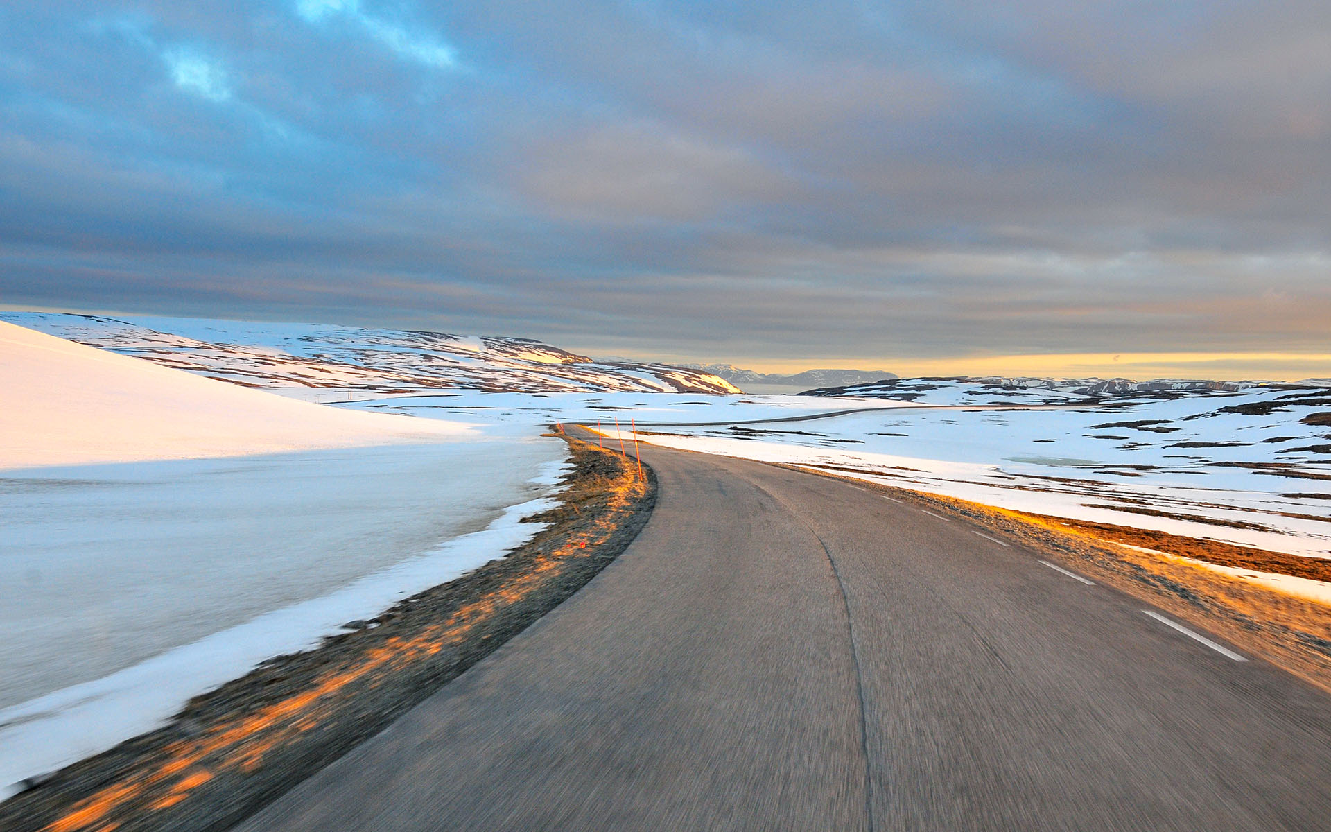 2012.05_Fv156_Finnmark_Norway_04