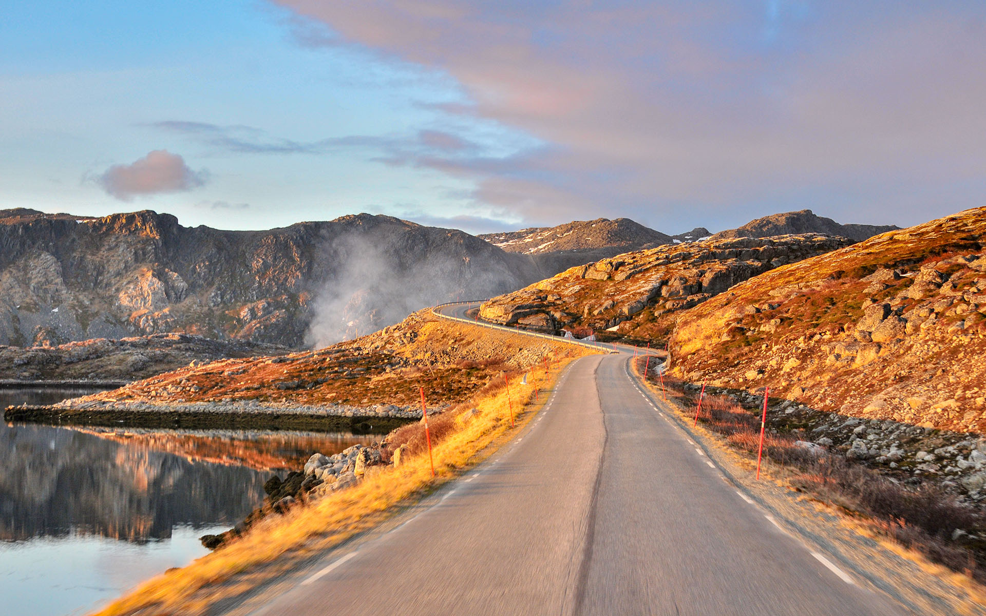 2012.05_Gjesvaer_Finnmark_Norway_01