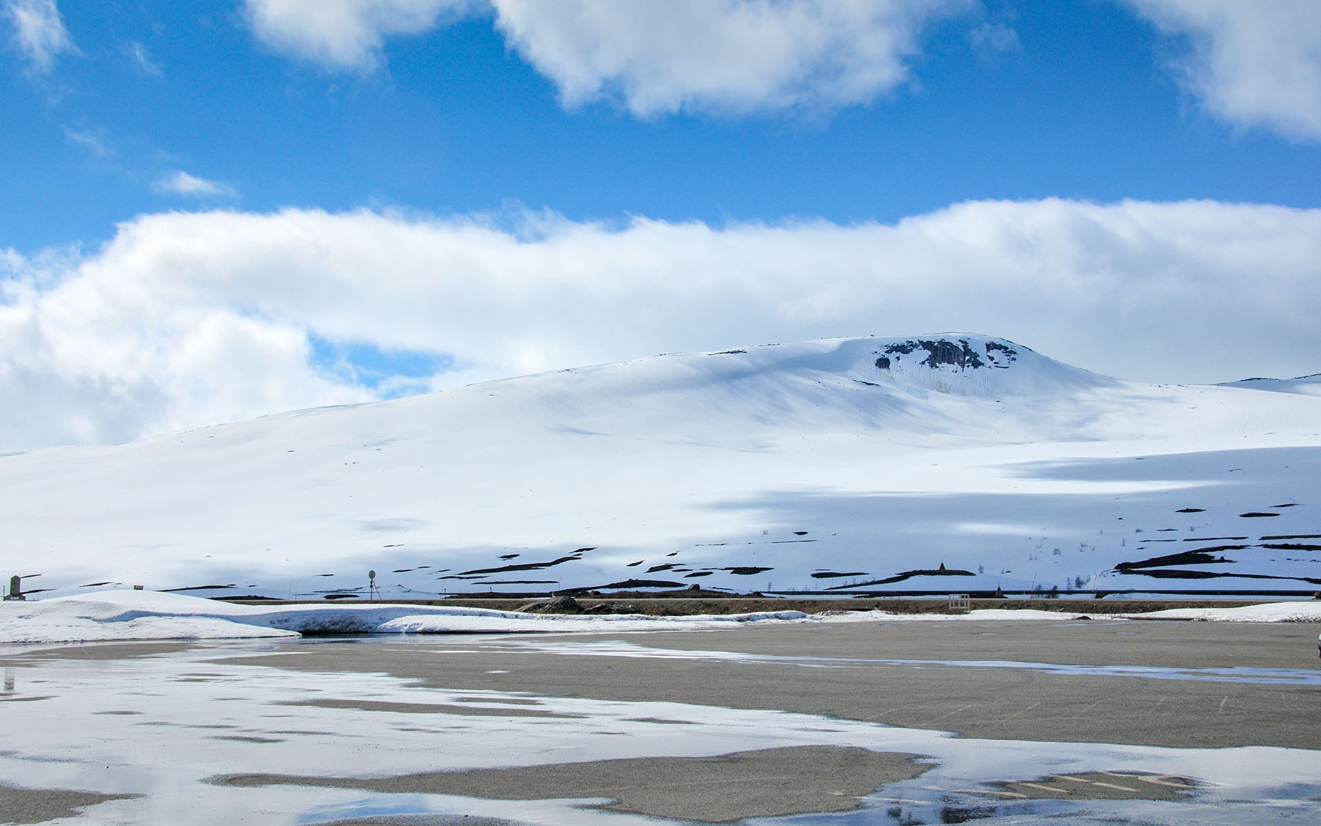 2012.05_Polarsirkelsenteret_Nordland_Norway_01