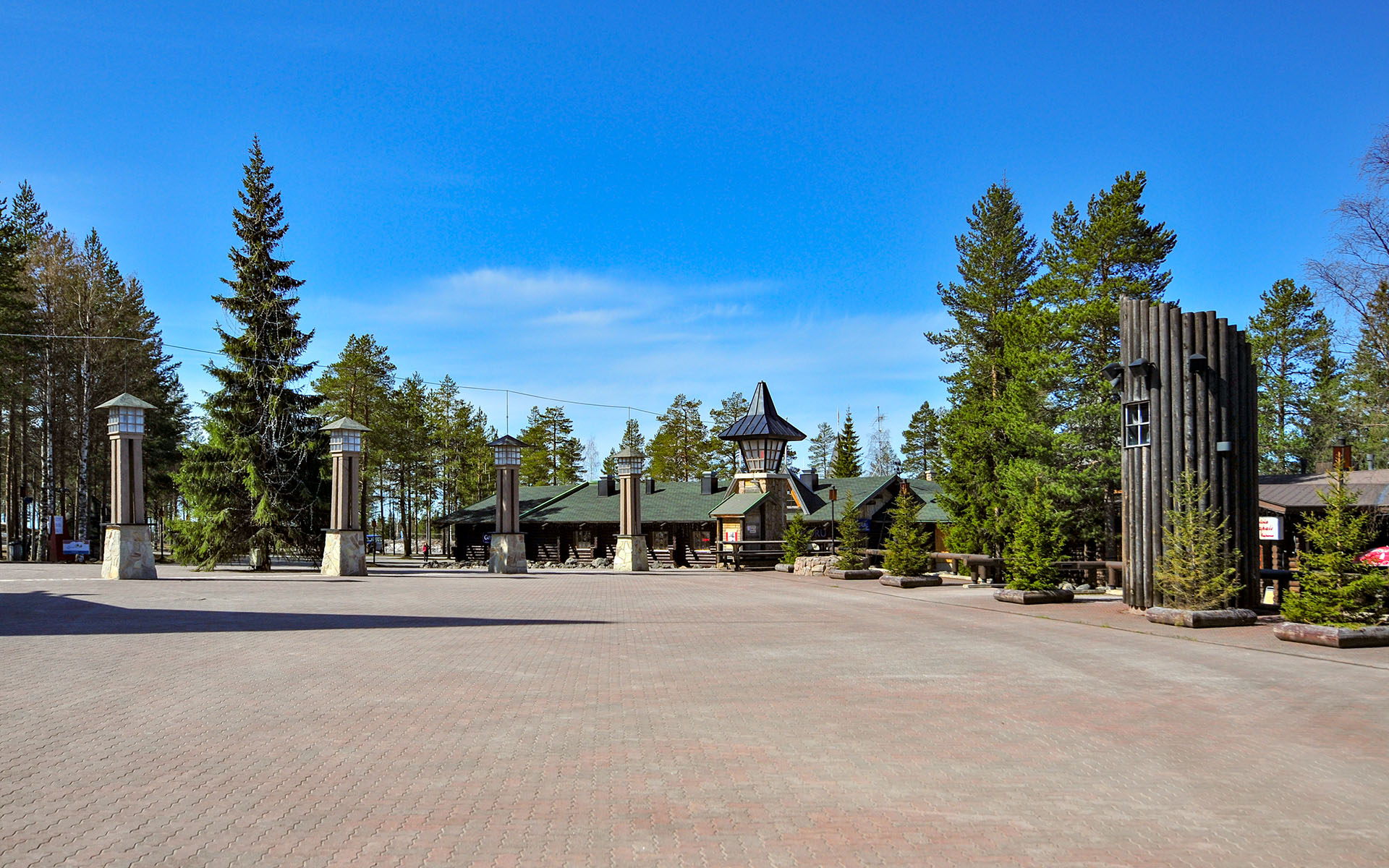 2012.05_Santa-Claus-Village_Rovaniemi_Lapland_Finland_06