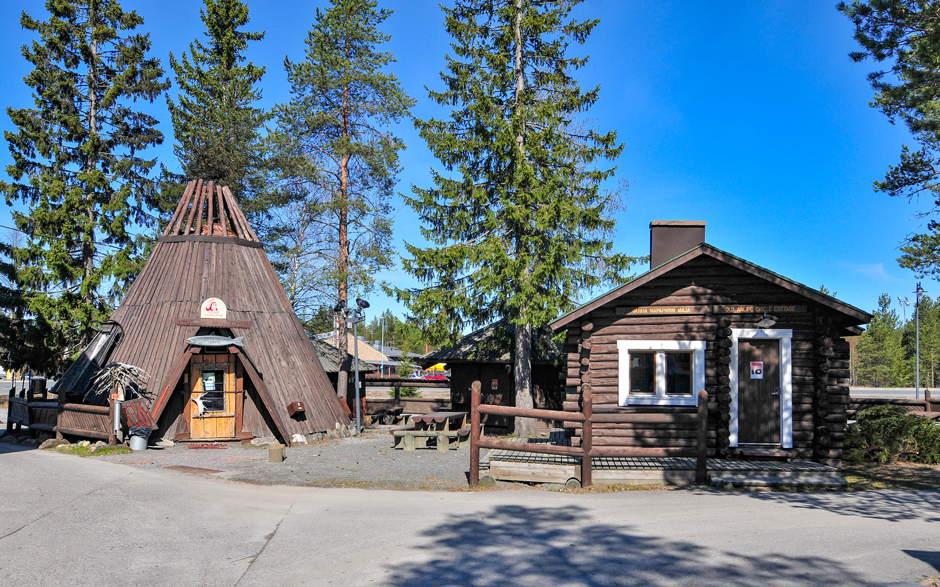 2012.05_Santa-Claus-Village_Rovaniemi_Lapland_Finland_07