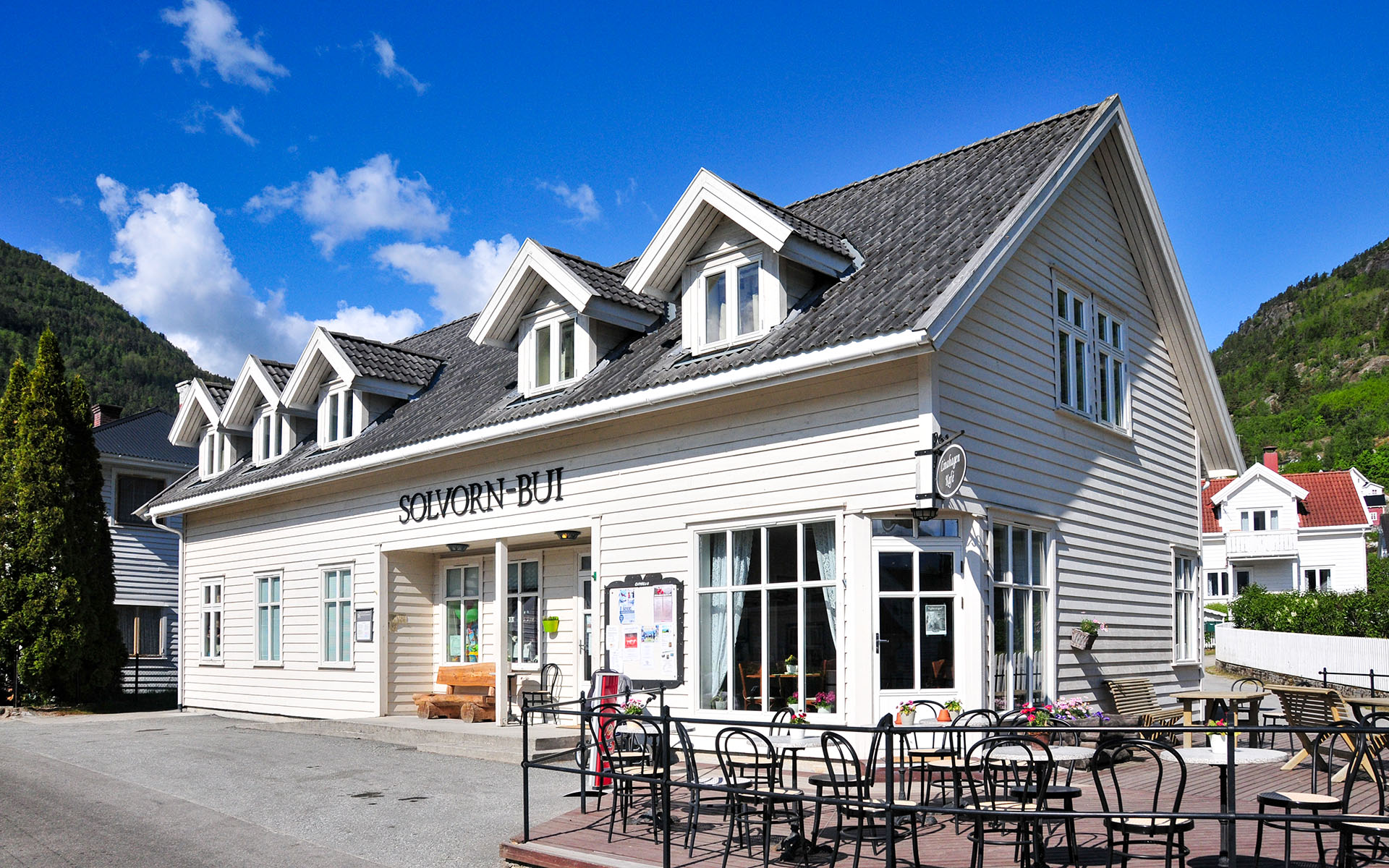 2012.05_Solvorn_Vestland_Norway_02