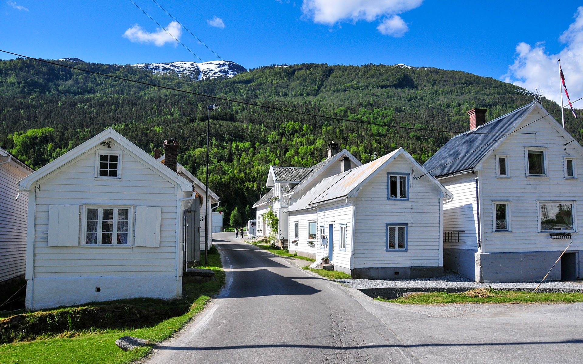 2012.05_Solvorn_Vestland_Norway_06