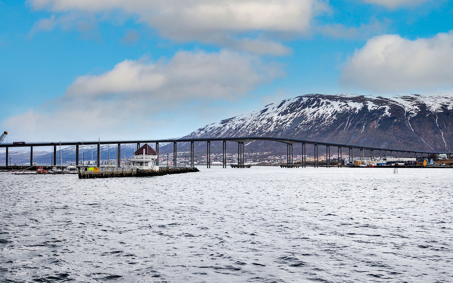 2012.05_Tromso_Troms-og-Finnmark_Norway_04