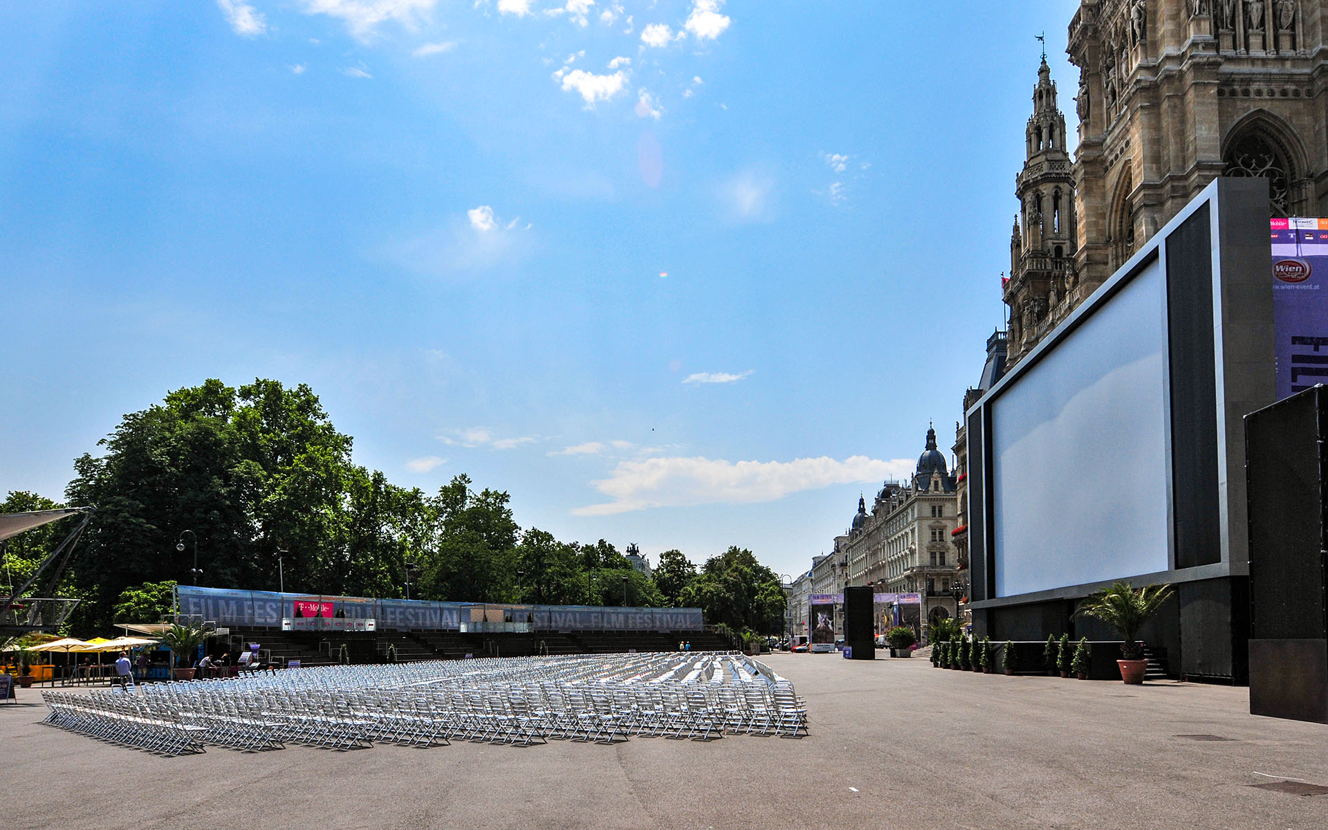 2012.07_Rathaus_Vienna_Vienna-State_Austria_01