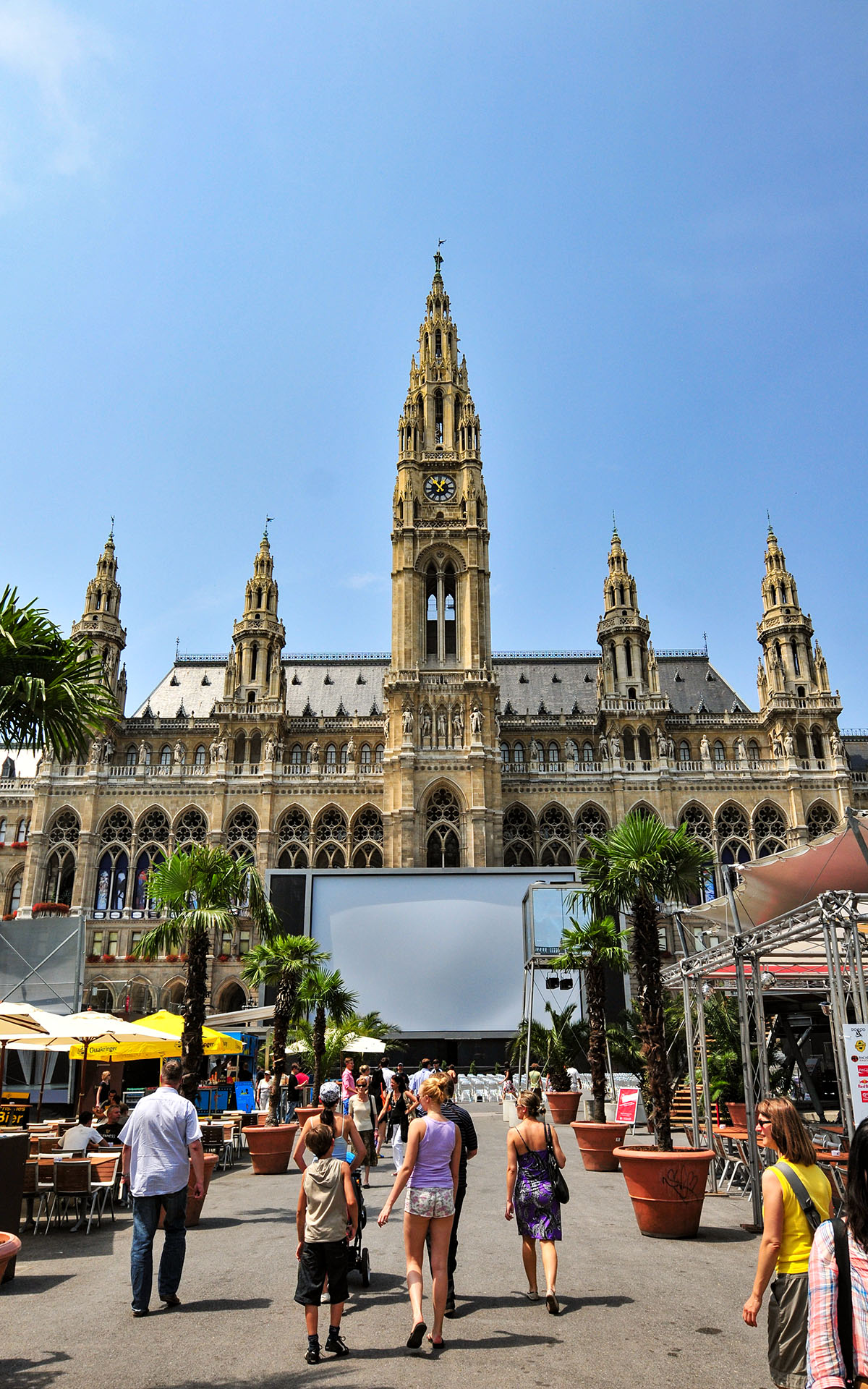2012.07_Rathaus_Vienna_Vienna-State_Austria_05