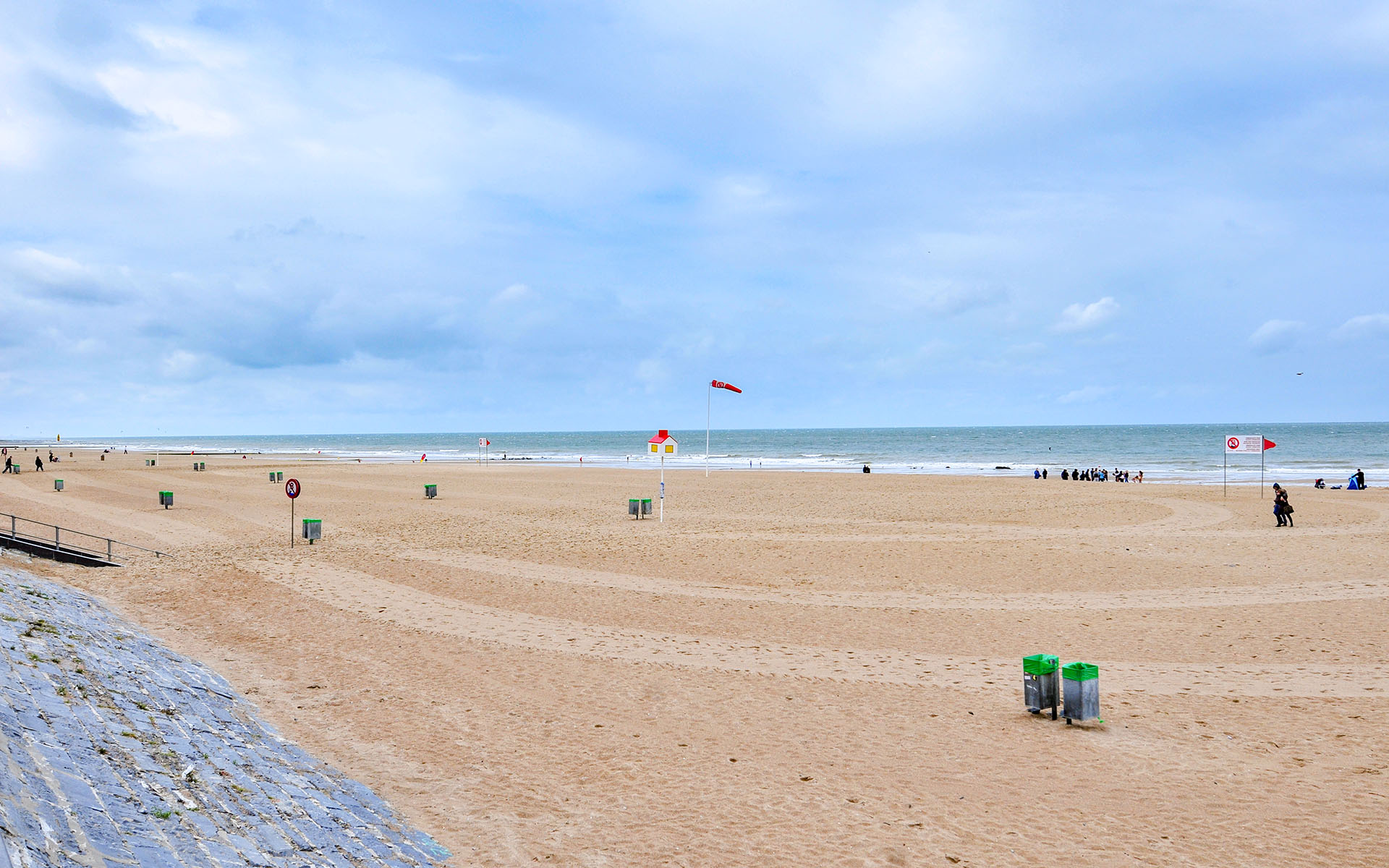 2012.08_Ostend-Beach_Ostend_West-Flanders-Province_Belgium_05