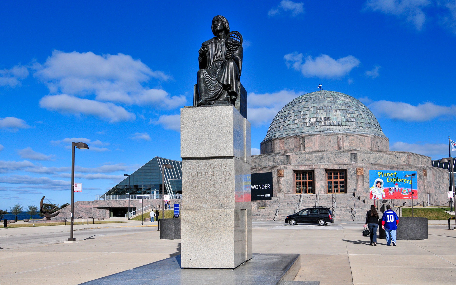 2013.09_Adler-Planetarium_Chicago_Illinois_USA_03