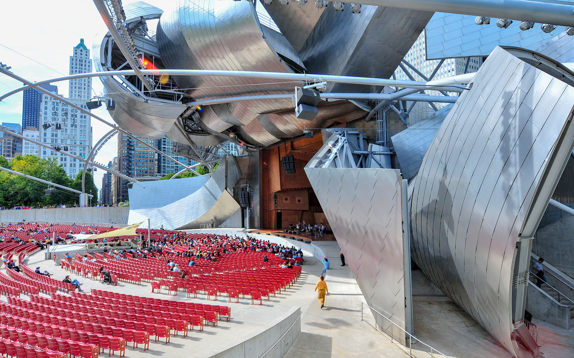 2013.09_Jay-Pritzker-Pavilion_Millennium-Park_Chicago_Illinois_USA_06