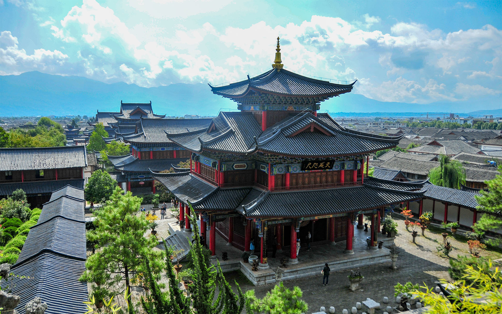 2014.09_Mufu-Palace_Lijiang_Yunnan_China_08