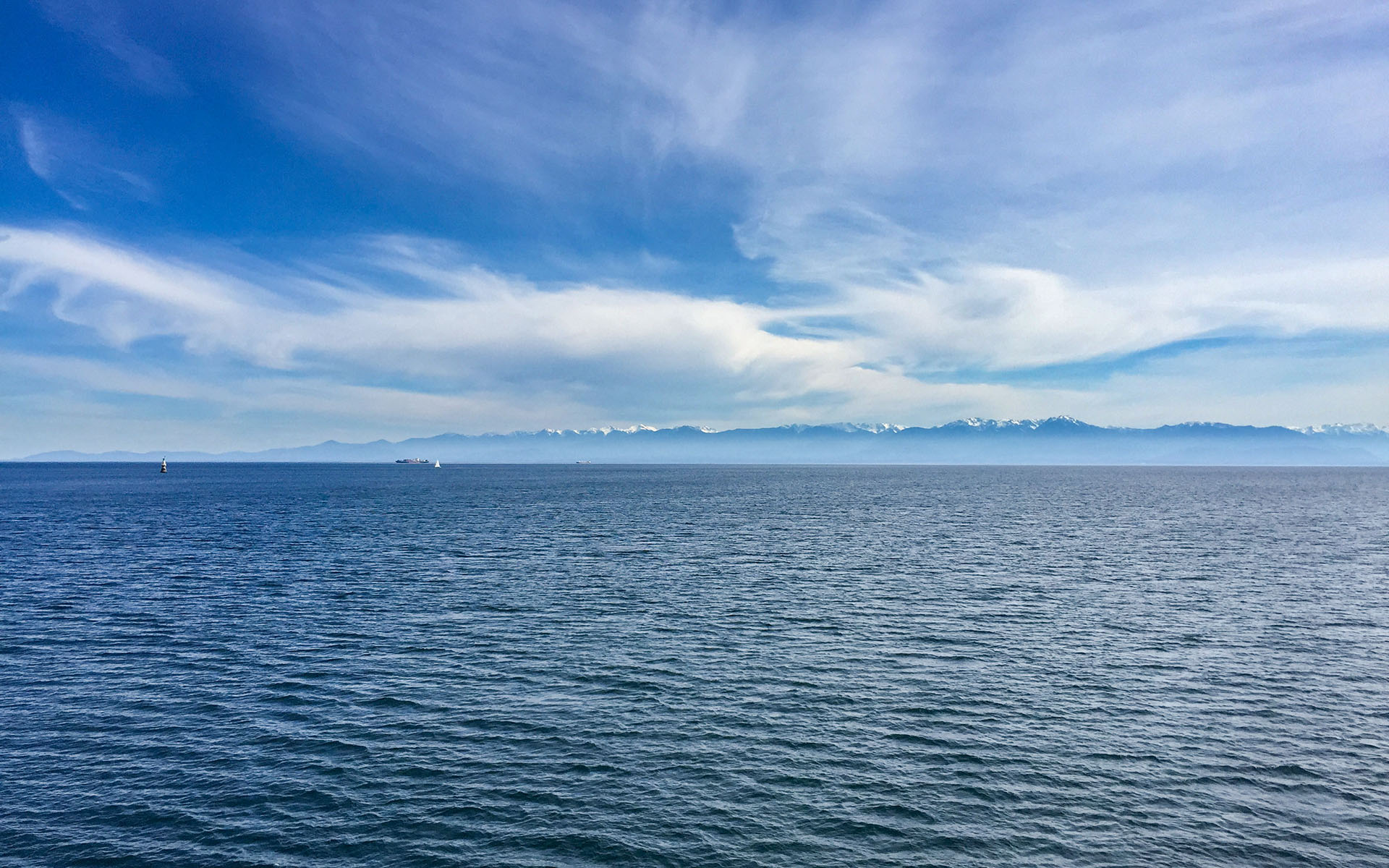 2016.04_Victoria-Harbor_Victoria_British-Columbia_Canada_09