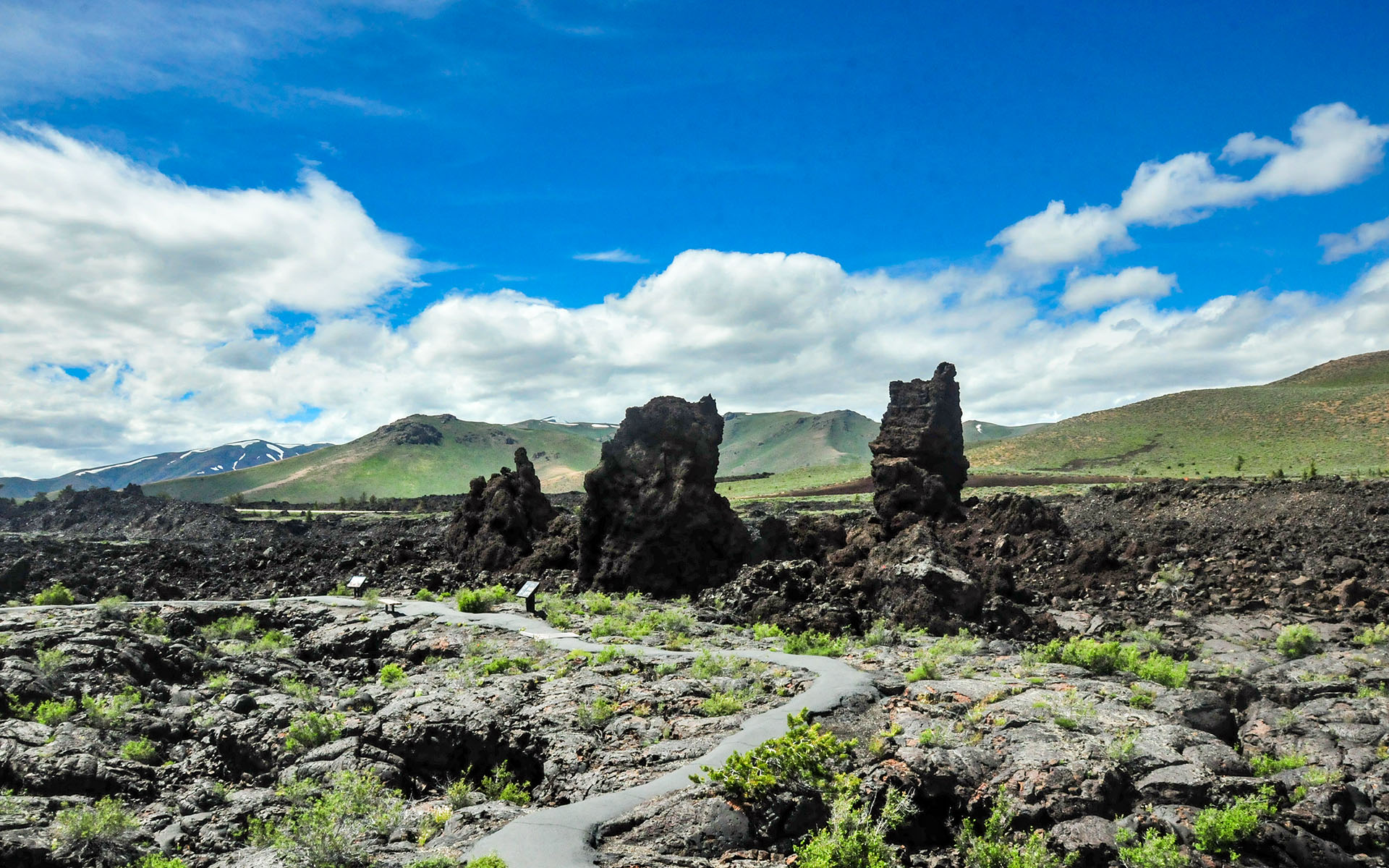 2017.06_North-Crater-Flow_Craters-of-the-Moon-National-Monument-Preserve_Idaho_USA_06