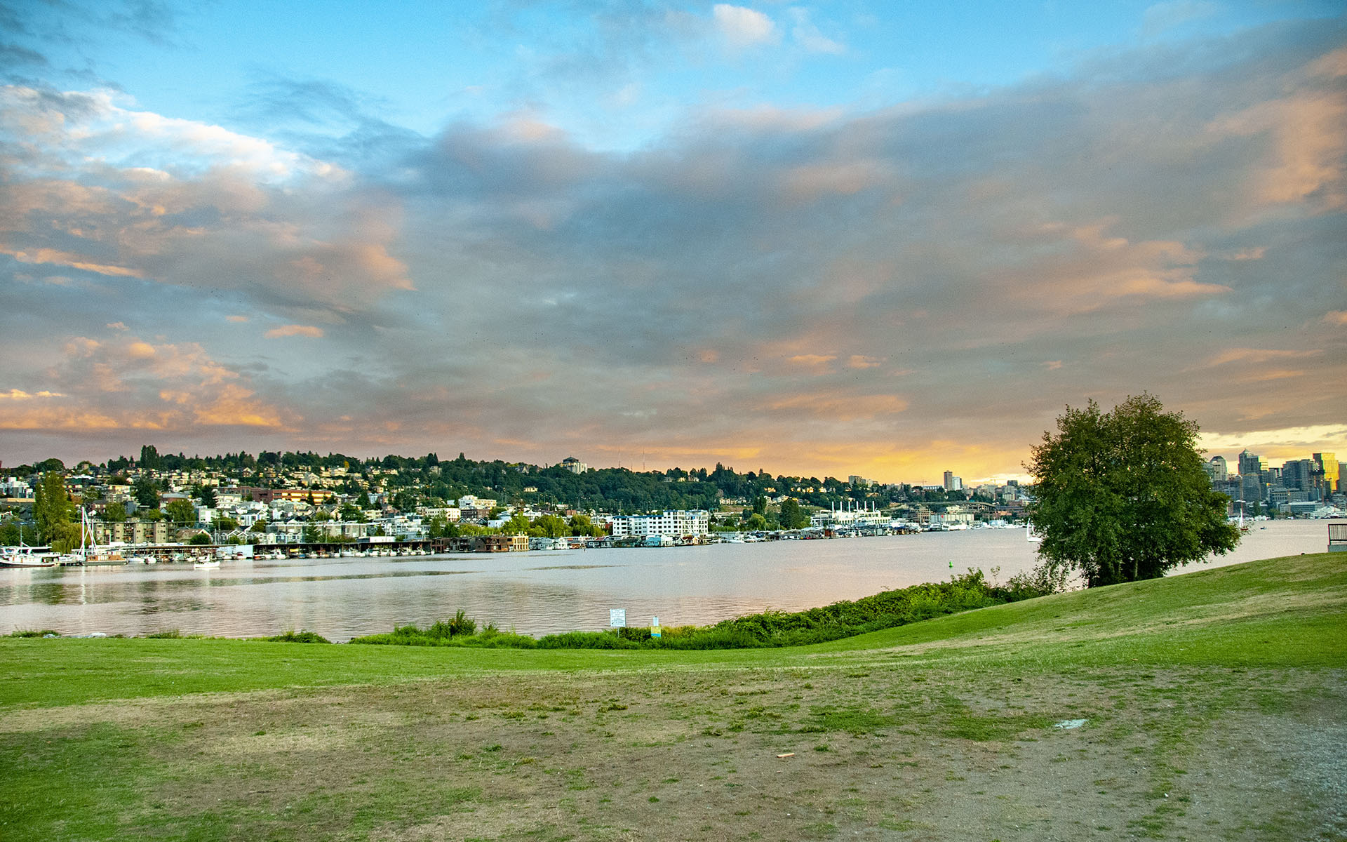 2017.09_Gas-Works-Park_Seattle_Washington_USA_04