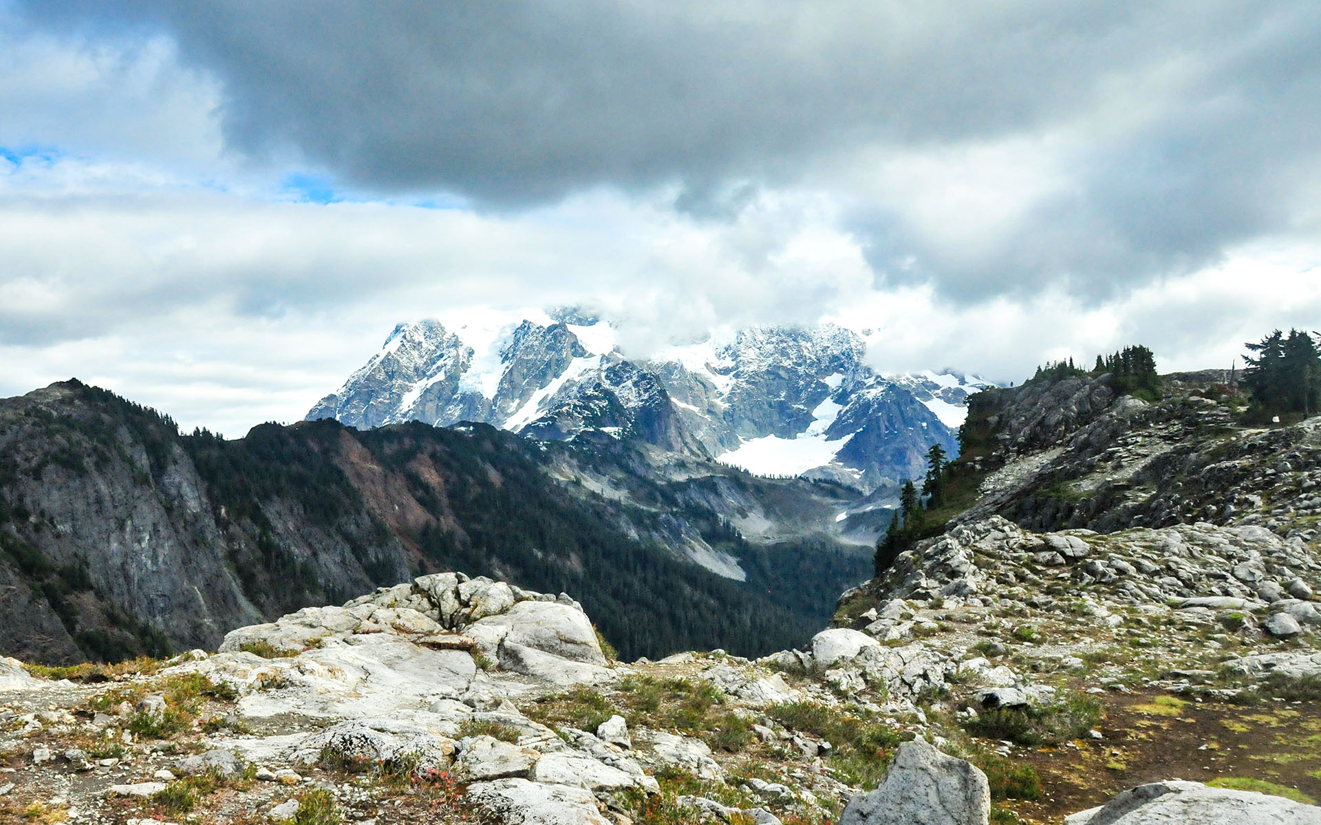2017.09_Mt-Shuksan_North-Cascades-National-Park_Washington_USA_01
