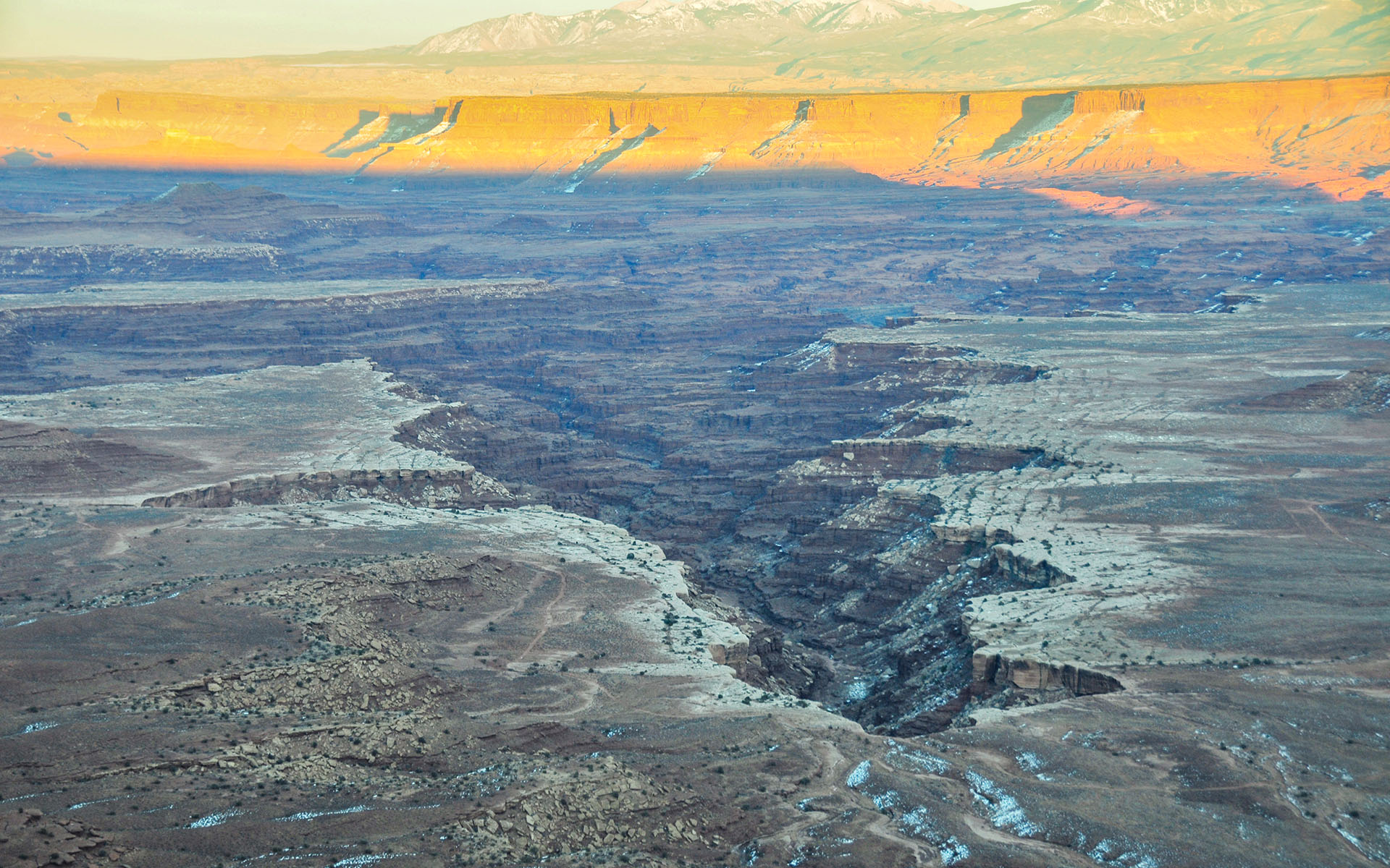 2017.12_Buck-Canyon-Overlook_Canyonlands-National-Park_Utah_USA_09