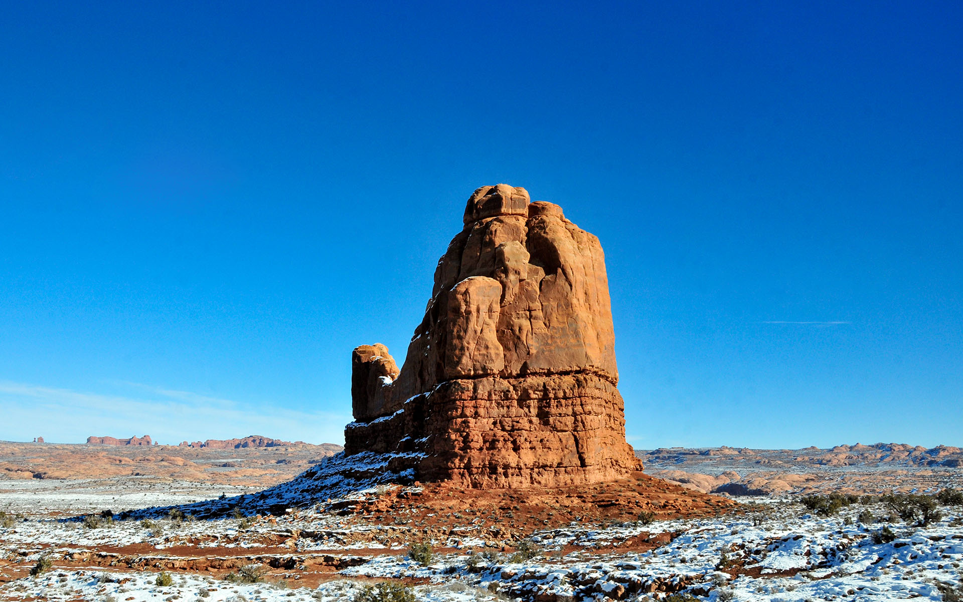2017.12_La-Sal-Mountains-Viewpoint_Arches-National-Park_Utah_USA_05