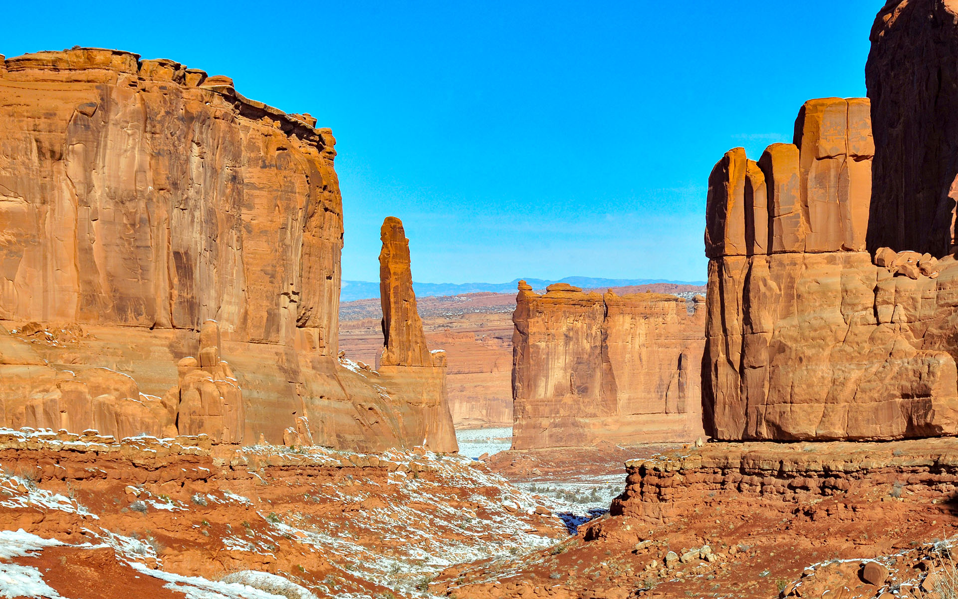 2017.12_Park-Avenue-Overview_Arches-National-Park_Utah_USA_09
