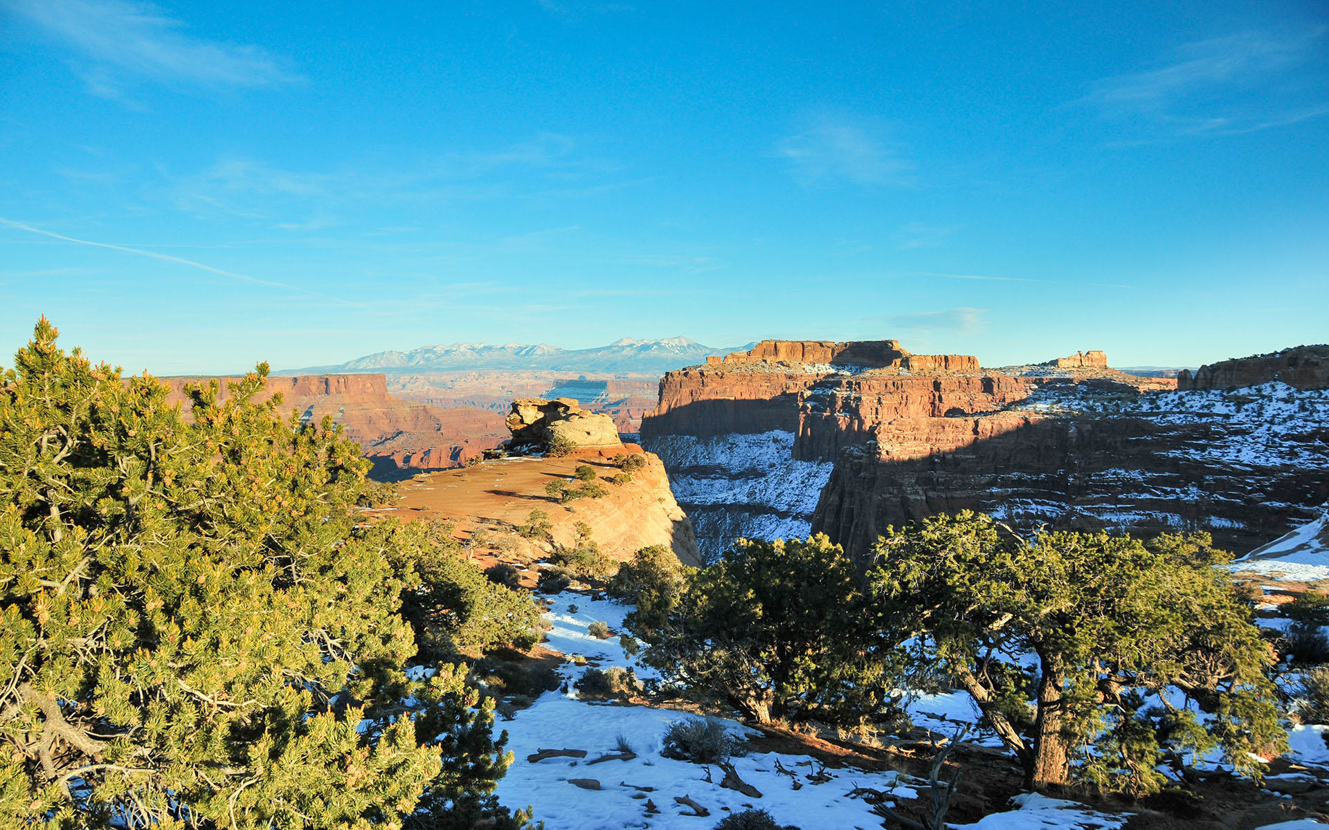 2017.12_Shafer-Canyon-Overlook_Canyonlands-National-Park_Utah_USA_02