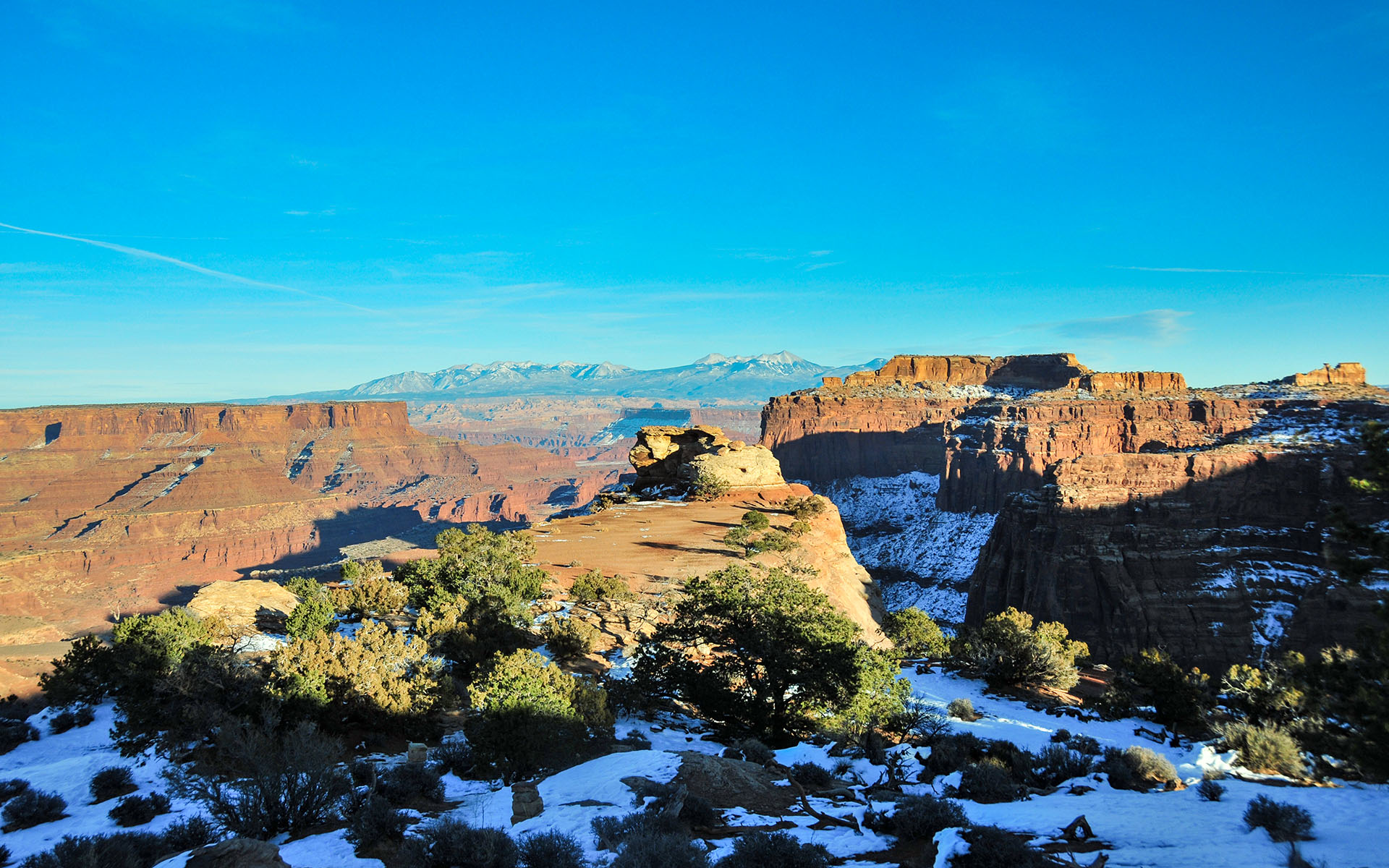2017.12_Shafer-Canyon-Overlook_Canyonlands-National-Park_Utah_USA_05