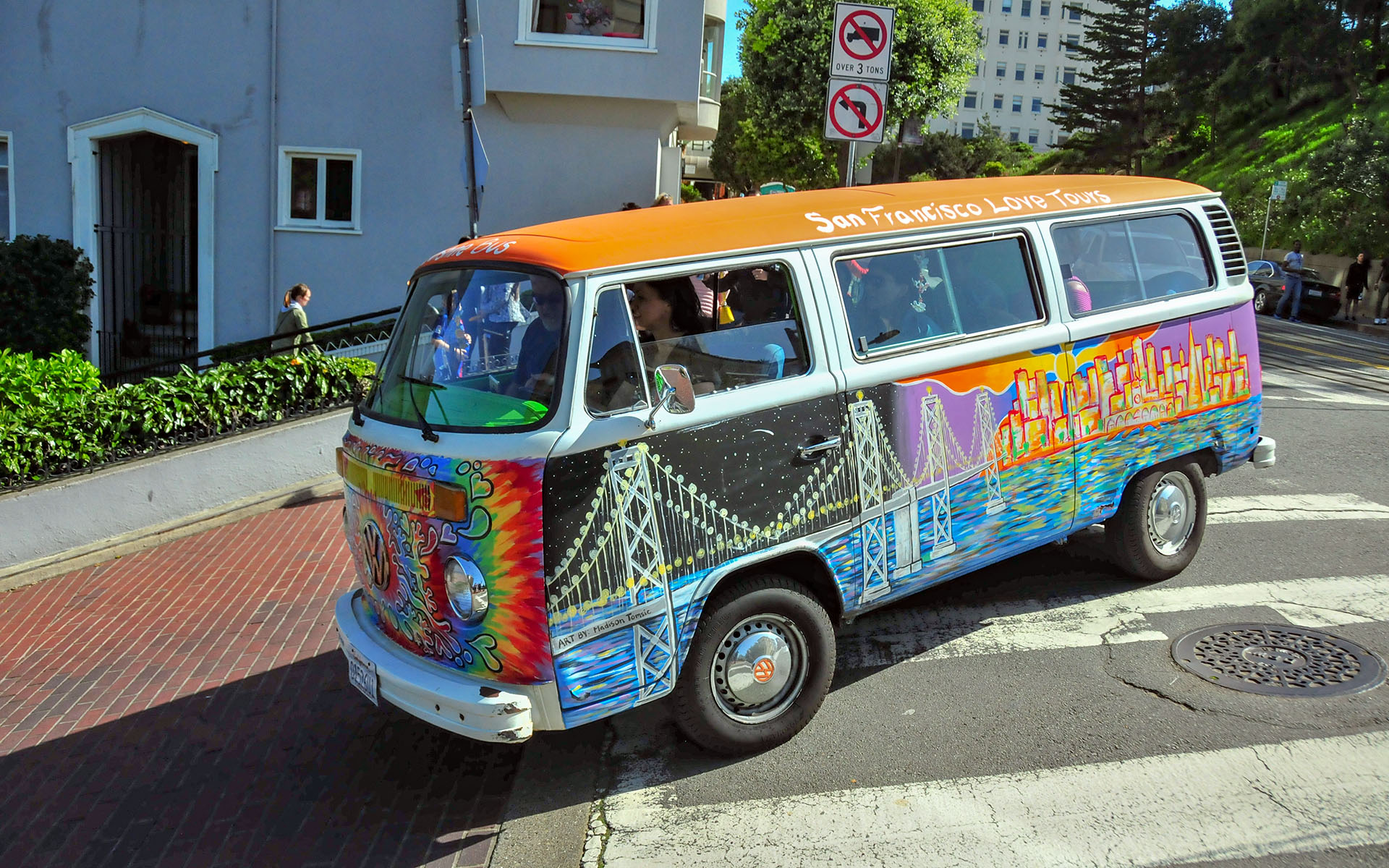 2018.04_Lombard-Street_San-Francisco_California_USA_02