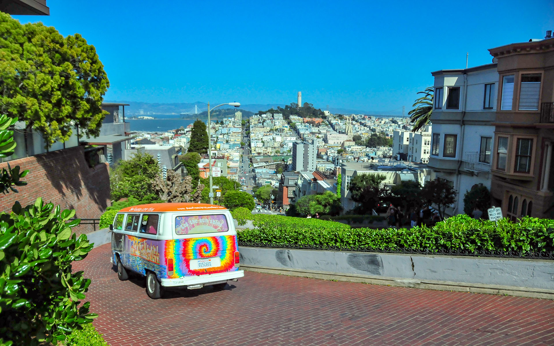 2018.04_Lombard-Street_San-Francisco_California_USA_04