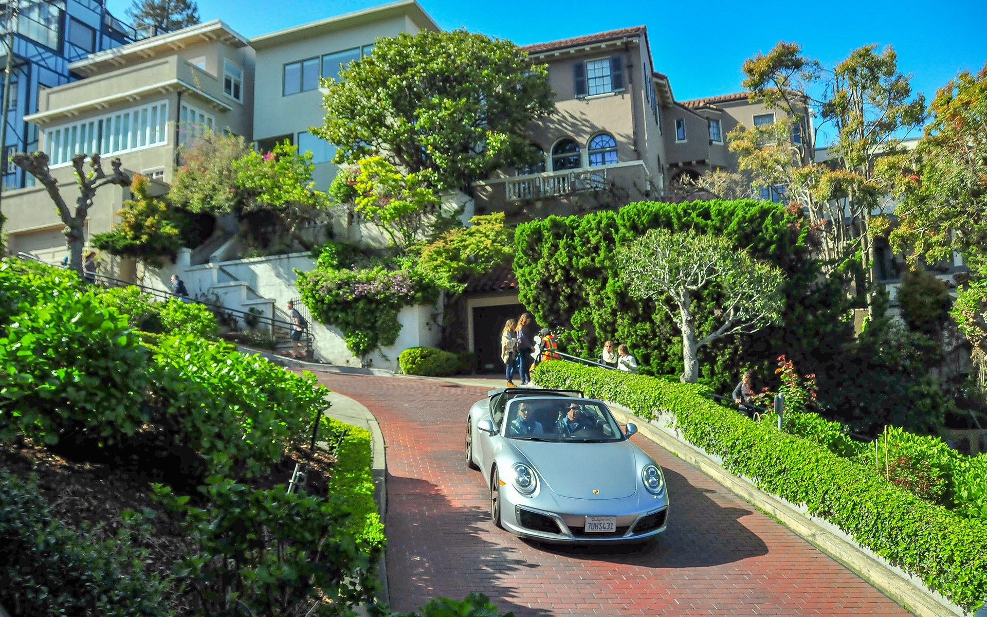 2018.04_Lombard-Street_San-Francisco_California_USA_07