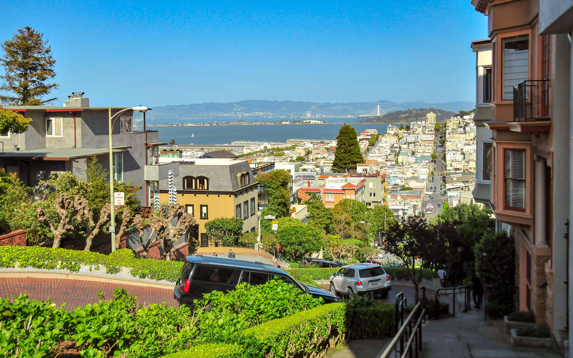 2018.04_Lombard-Street_San-Francisco_California_USA_08