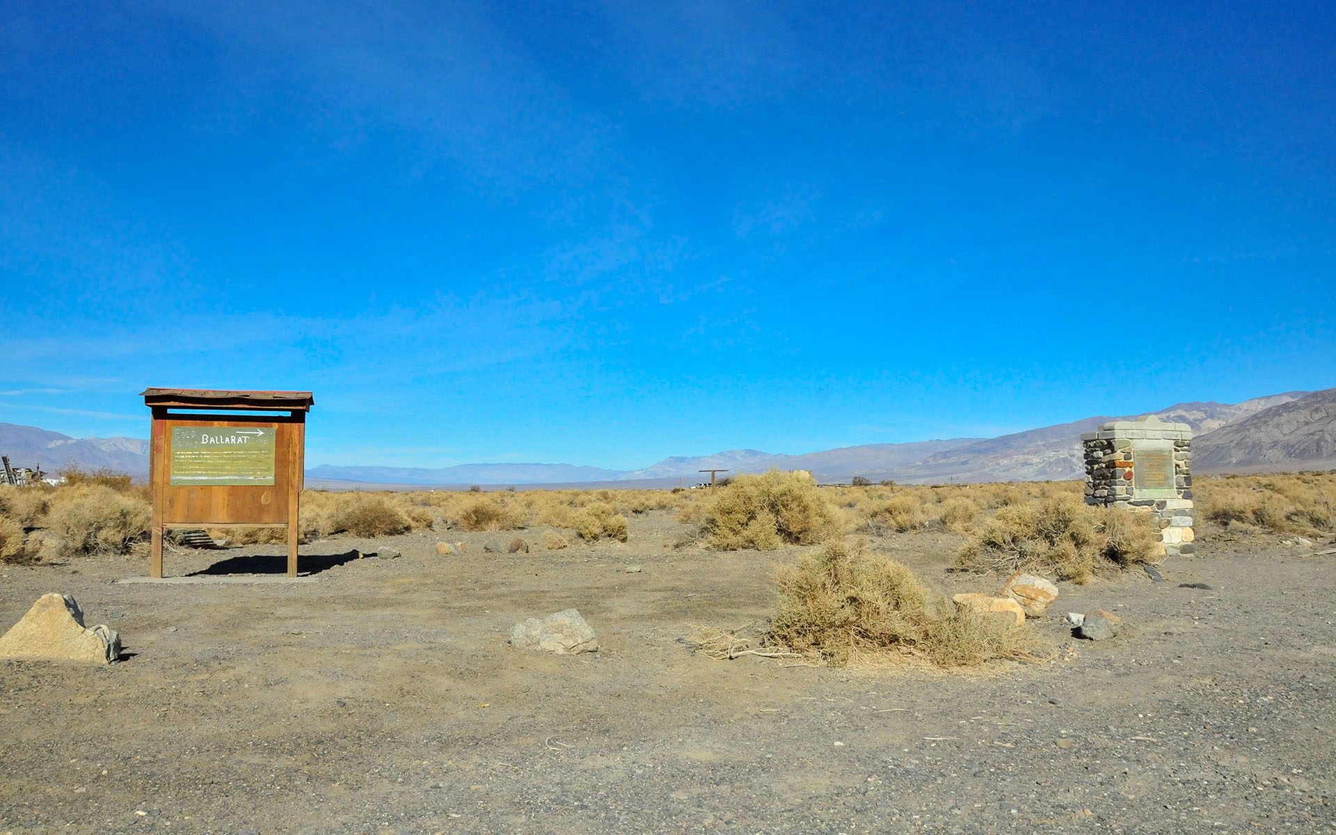 2018.12_Ballarat-Ghost-Town_Death-Valley-National-Park_California_USA_02