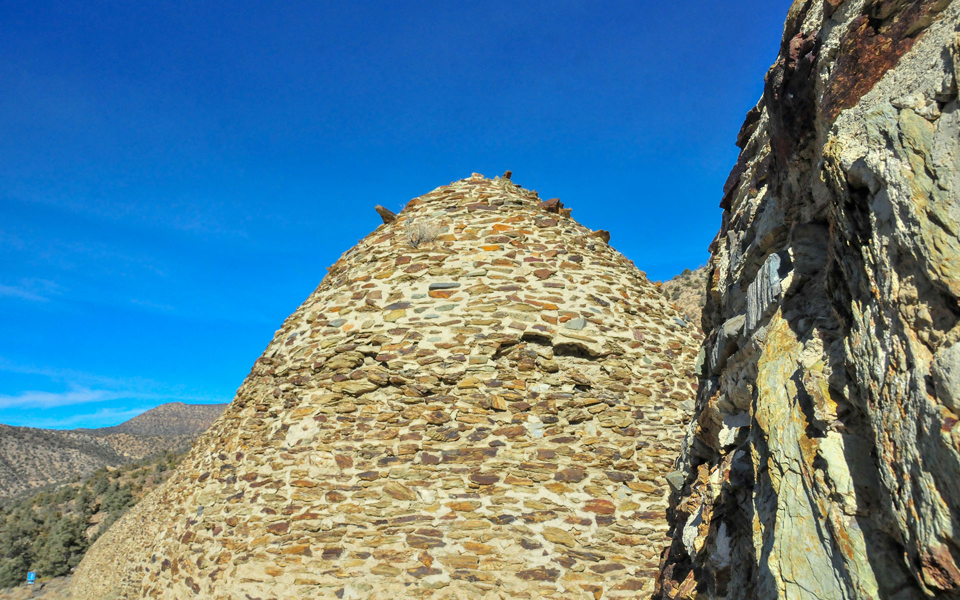 2018.12_Charcoal-Kilns_Death-Valley-National-Park_California_USA_04