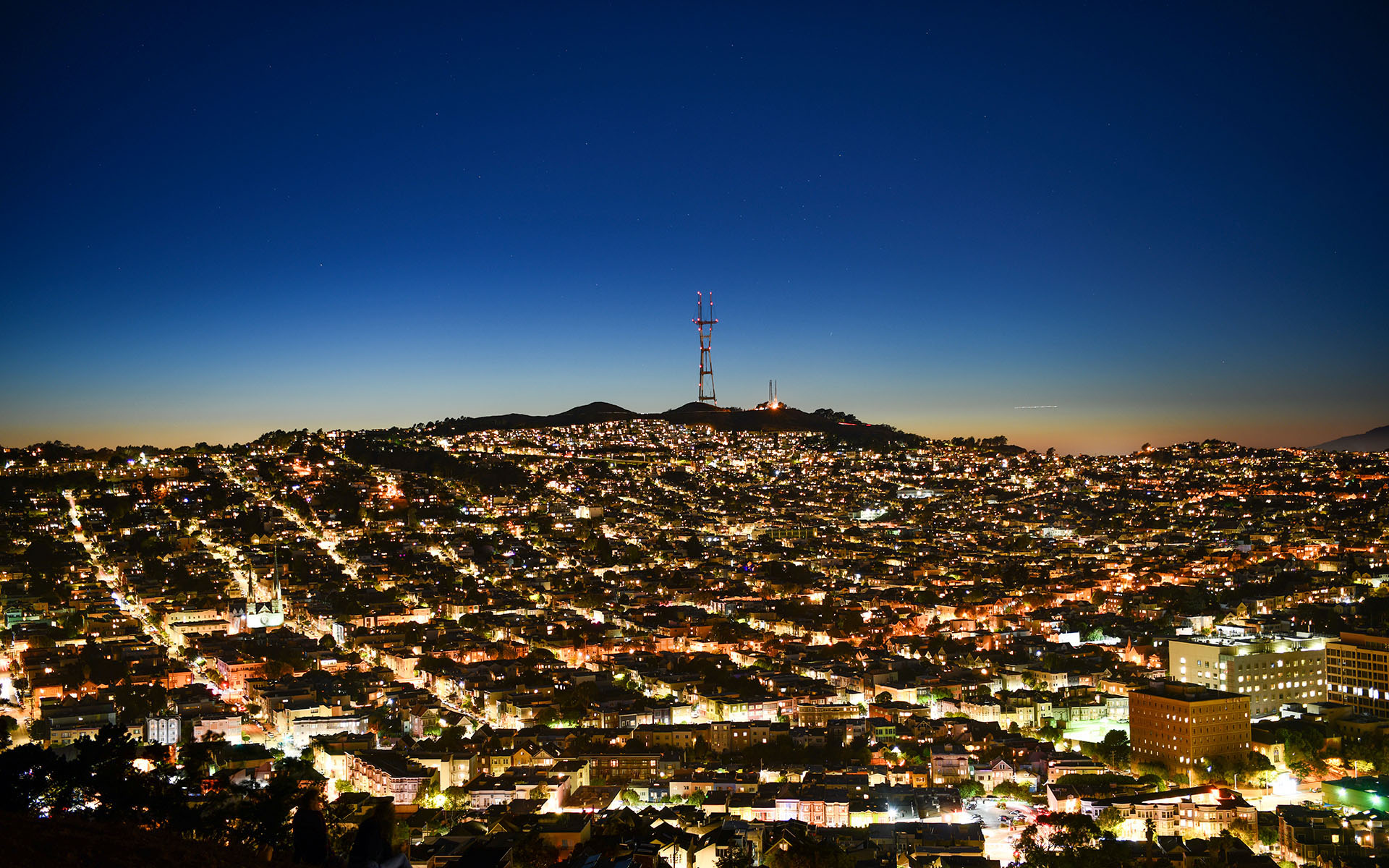2019.09_Night-Scene_Bernal-Heights-Park_San-Francisco_California_USA_04