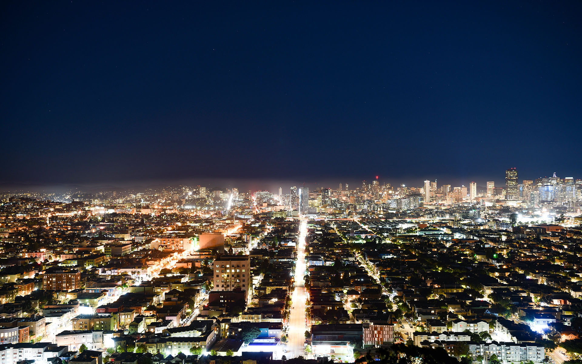 2019.09_Night-Scene_Bernal-Heights-Park_San-Francisco_California_USA_07