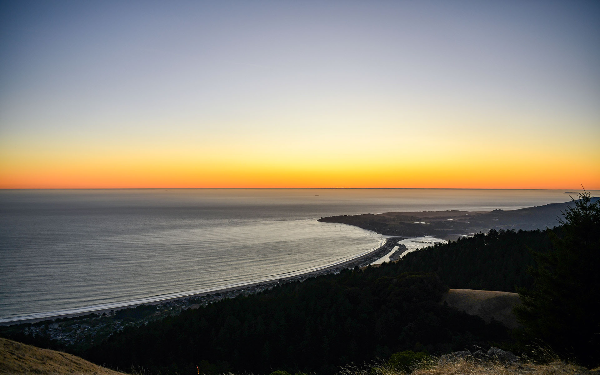 2019.10_Parking-For-Twelve-Cars_Mount-Tamalpais-State-Park_California_USA_03