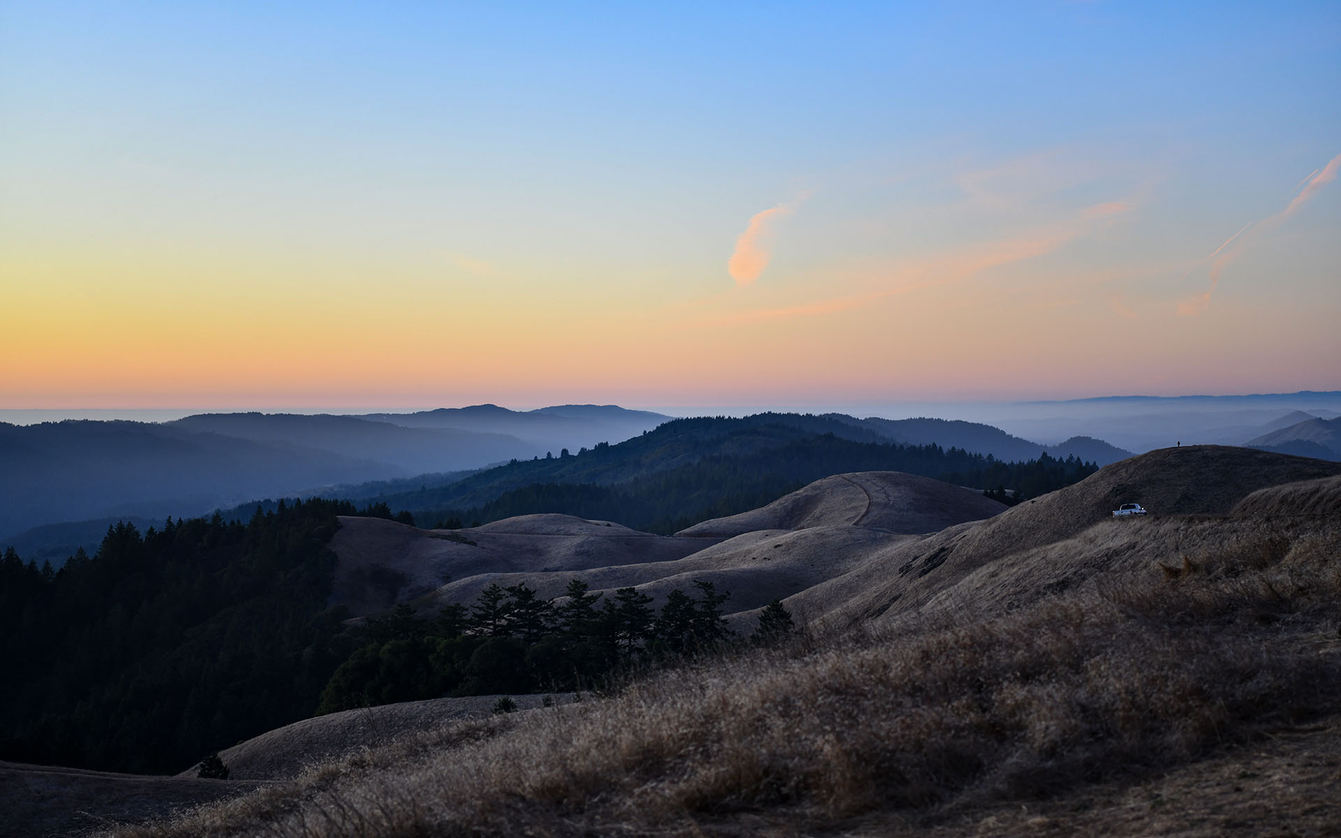 2019.10_Parking-For-Twelve-Cars_Mount-Tamalpais-State-Park_California_USA_07