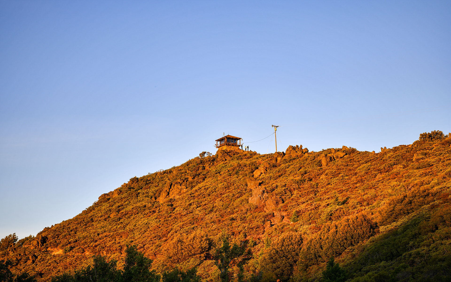 2019.10_Sunset_Mount-Tamalpais-East-Peak_Mount-Tamalpais-State-Park_California_USA_01