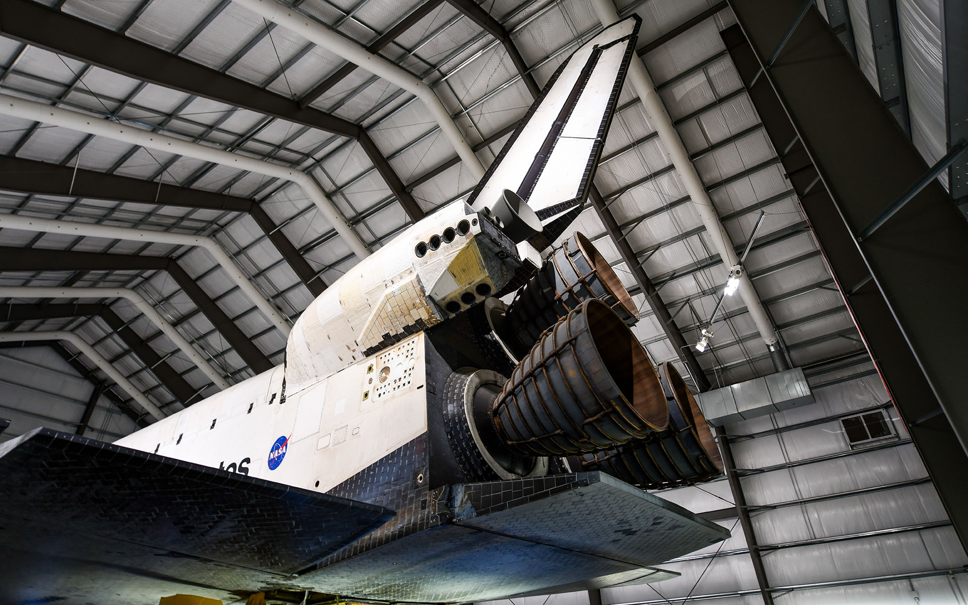 2019.11_Space-Shuttle-Endeavour_California-Science-Center_Los-Angeles_California_USA_08