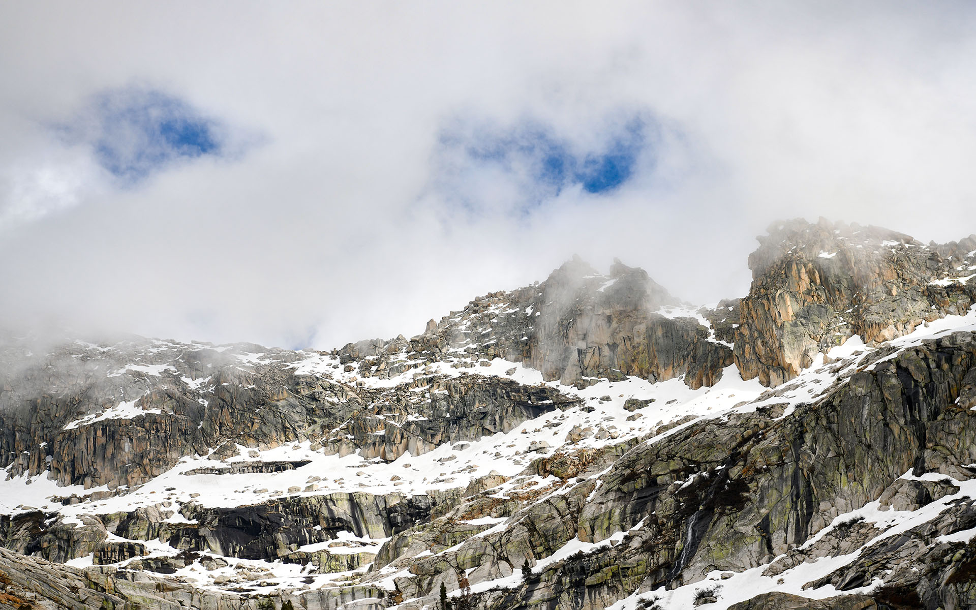 2022.05_Emerald-Lake_Sequoia-%26-Kings-Canyon-National-Park_California_USA_04