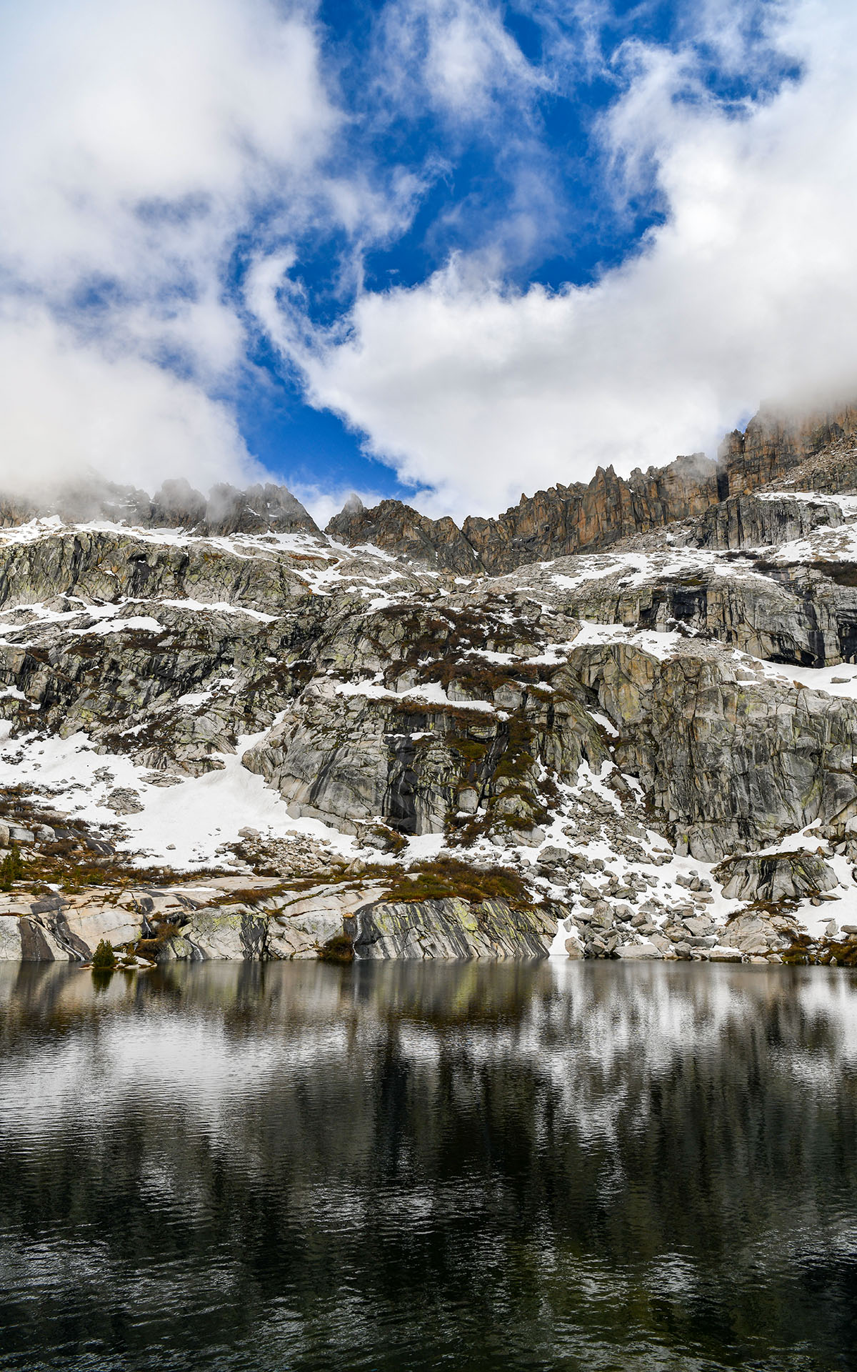 2022.05_Emerald-Lake_Sequoia-%26-Kings-Canyon-National-Park_California_USA_08