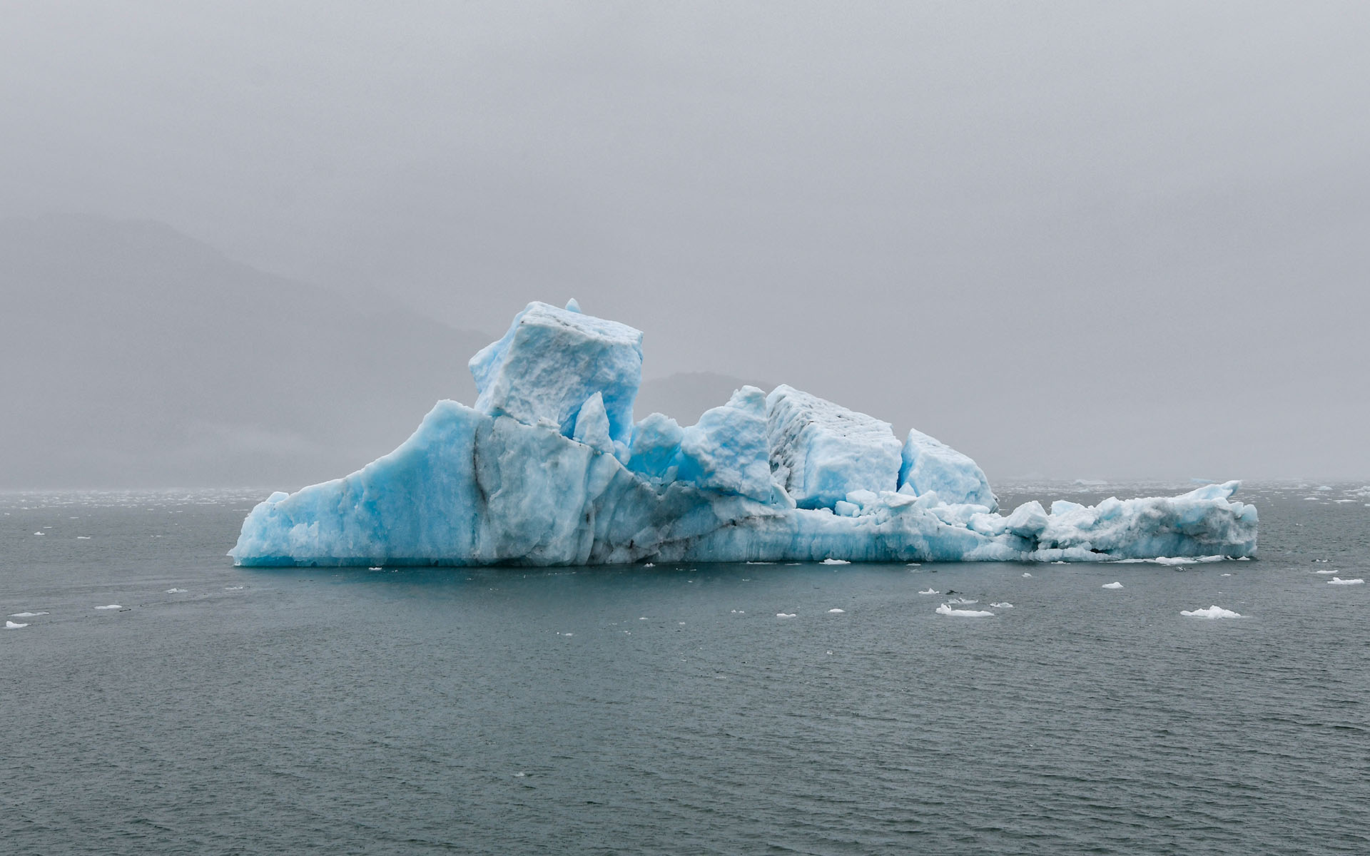 2022.07_Icebergs_Columbia-Glacier_Prince-William-Sound_Alaska_USA_02