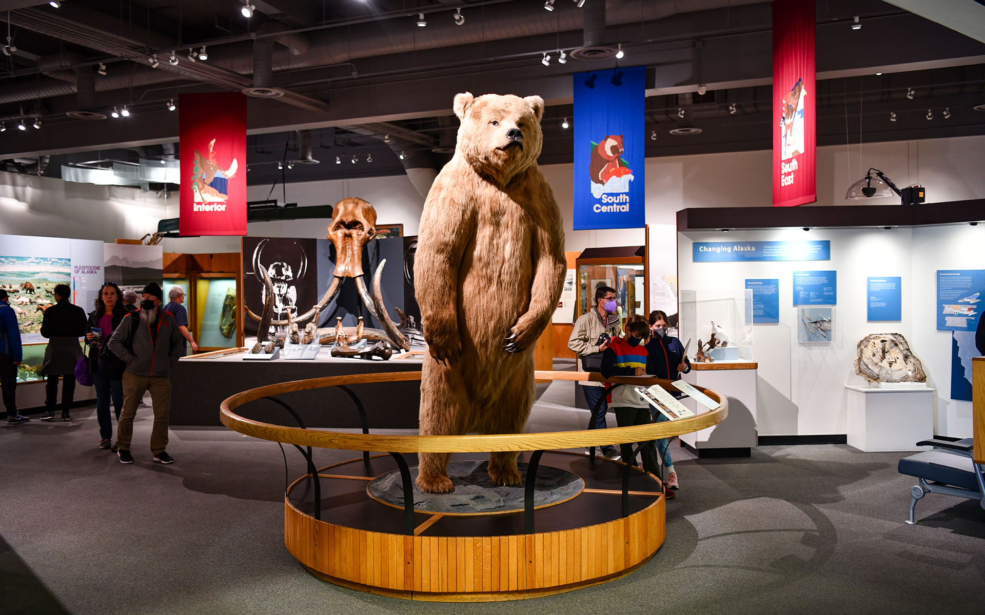 2022.07_Museum-of-the-North_Fairbanks_Alaska_USA_05