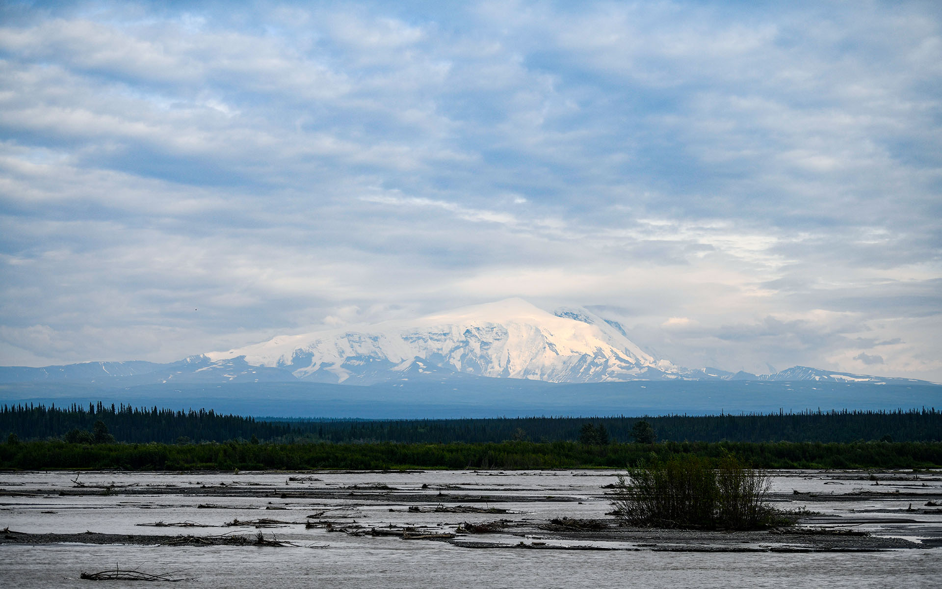 2022.07_Wrangell-Mountains_Wrangell-St.-Elias-National-Park-%26-Preserve_Alaska_USA_01