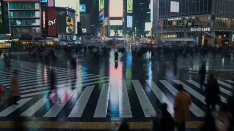 Preview for cinematic prompt by @aimikoda