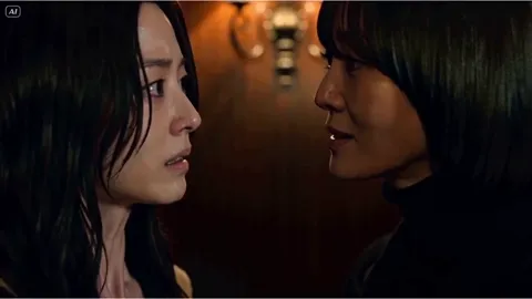 Preview for cinematic prompt by @Kiber_Alla