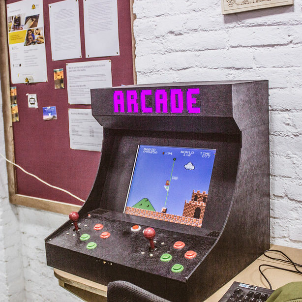 Retro Arcade thumbnail