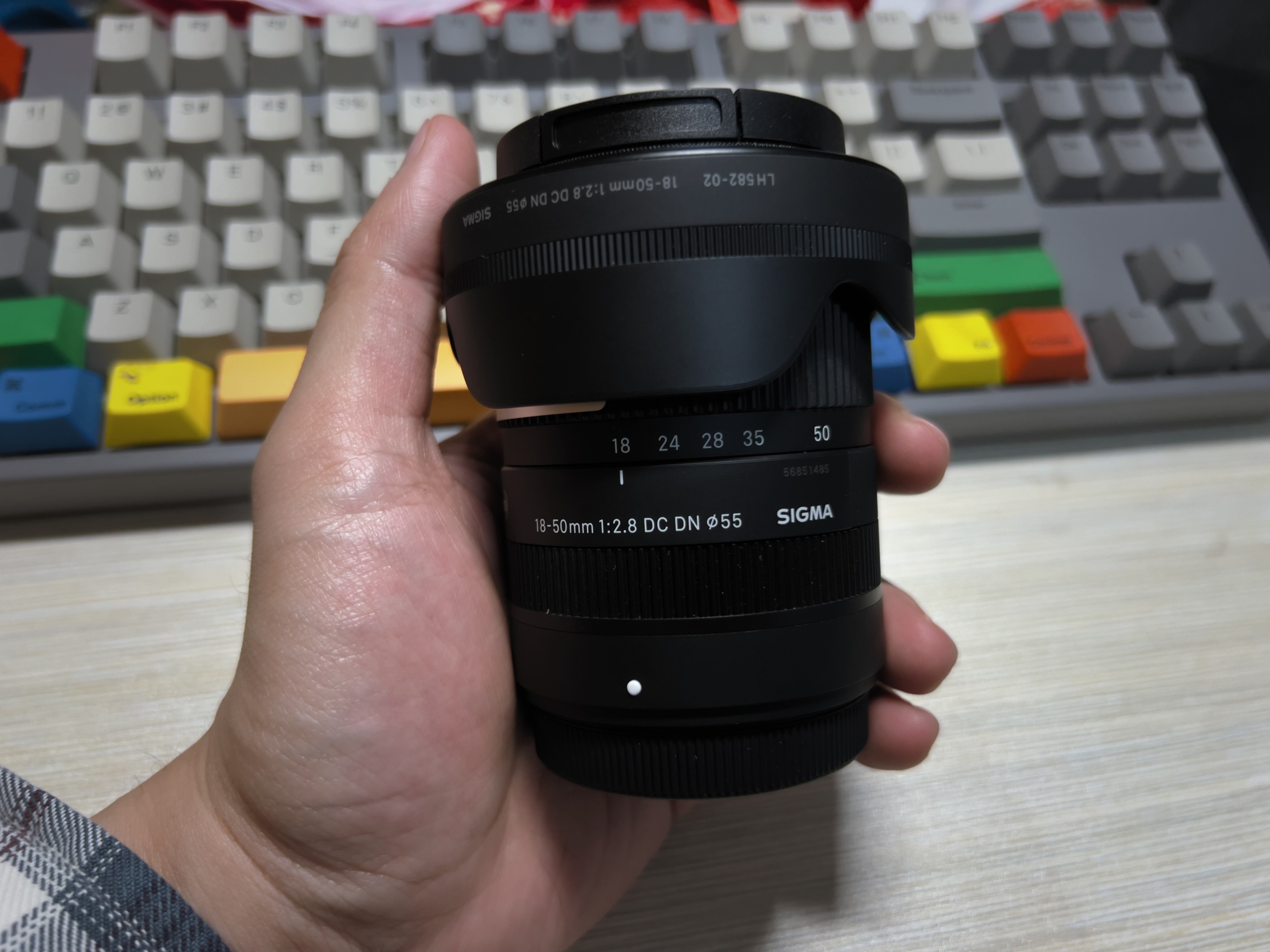 鏡頭的實際大小，相比Fujinon XF 18-55mm變焦還要小