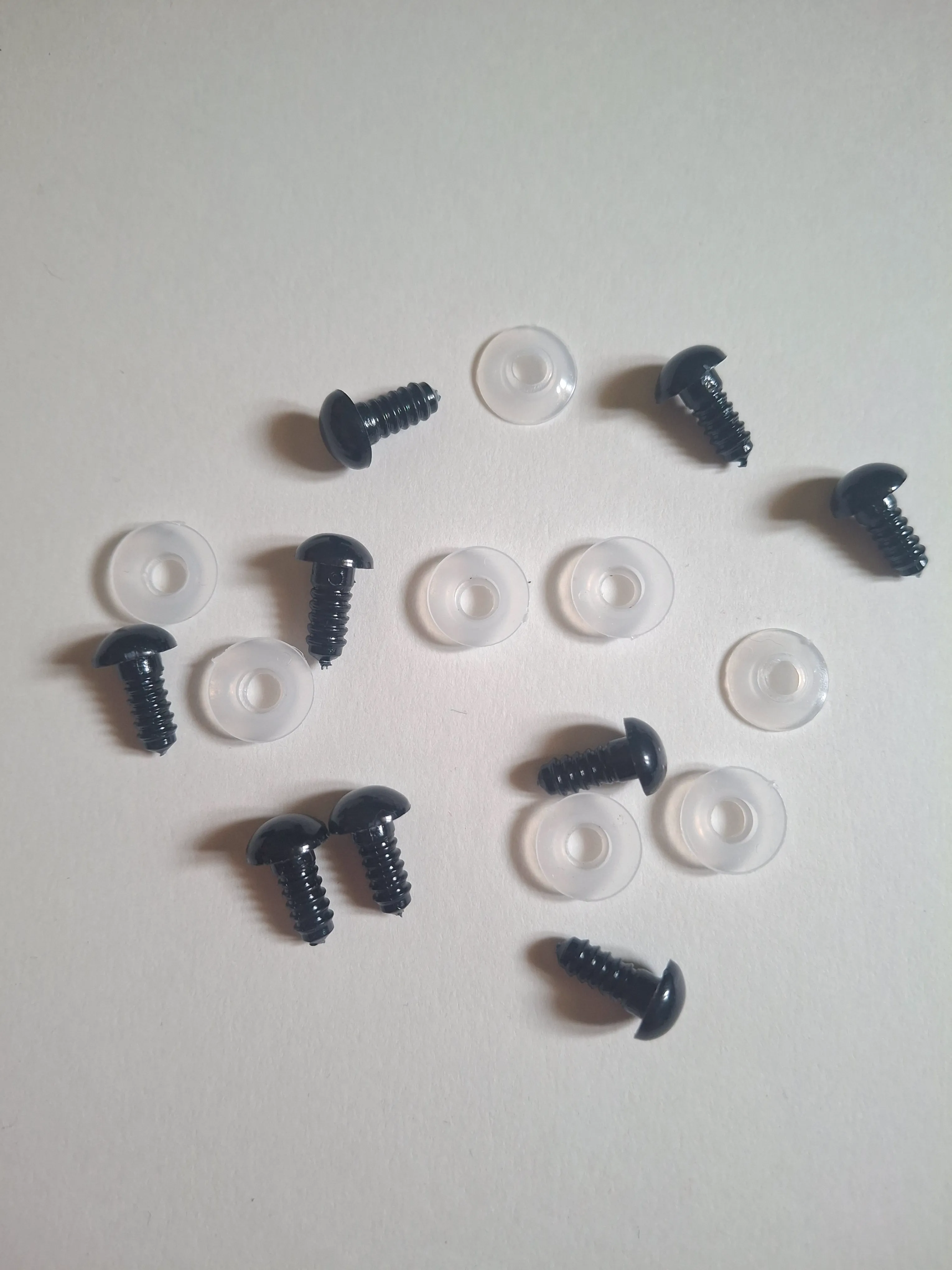 Eyes 1 (100p) - Main Image